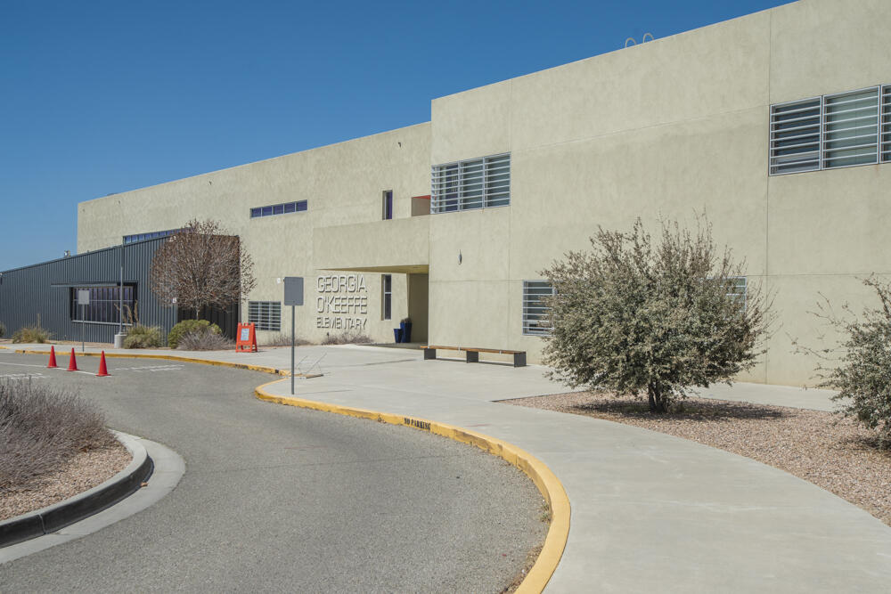 5810 VISTA BONITA NE