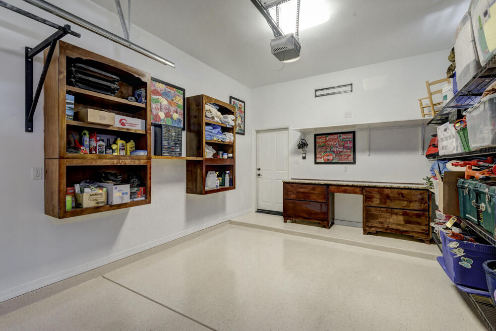 5810 VISTA BONITA NE