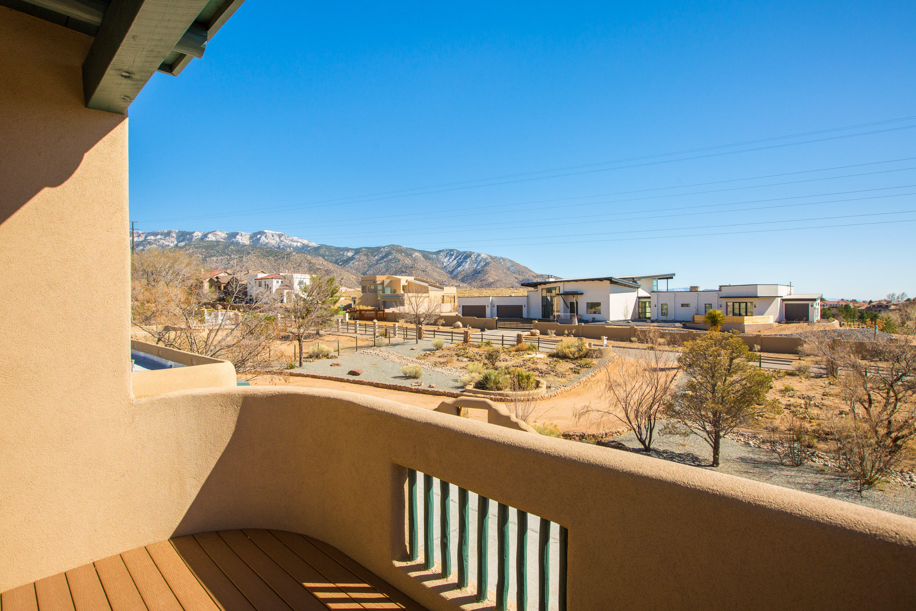 12101 San Antonio Drive NE