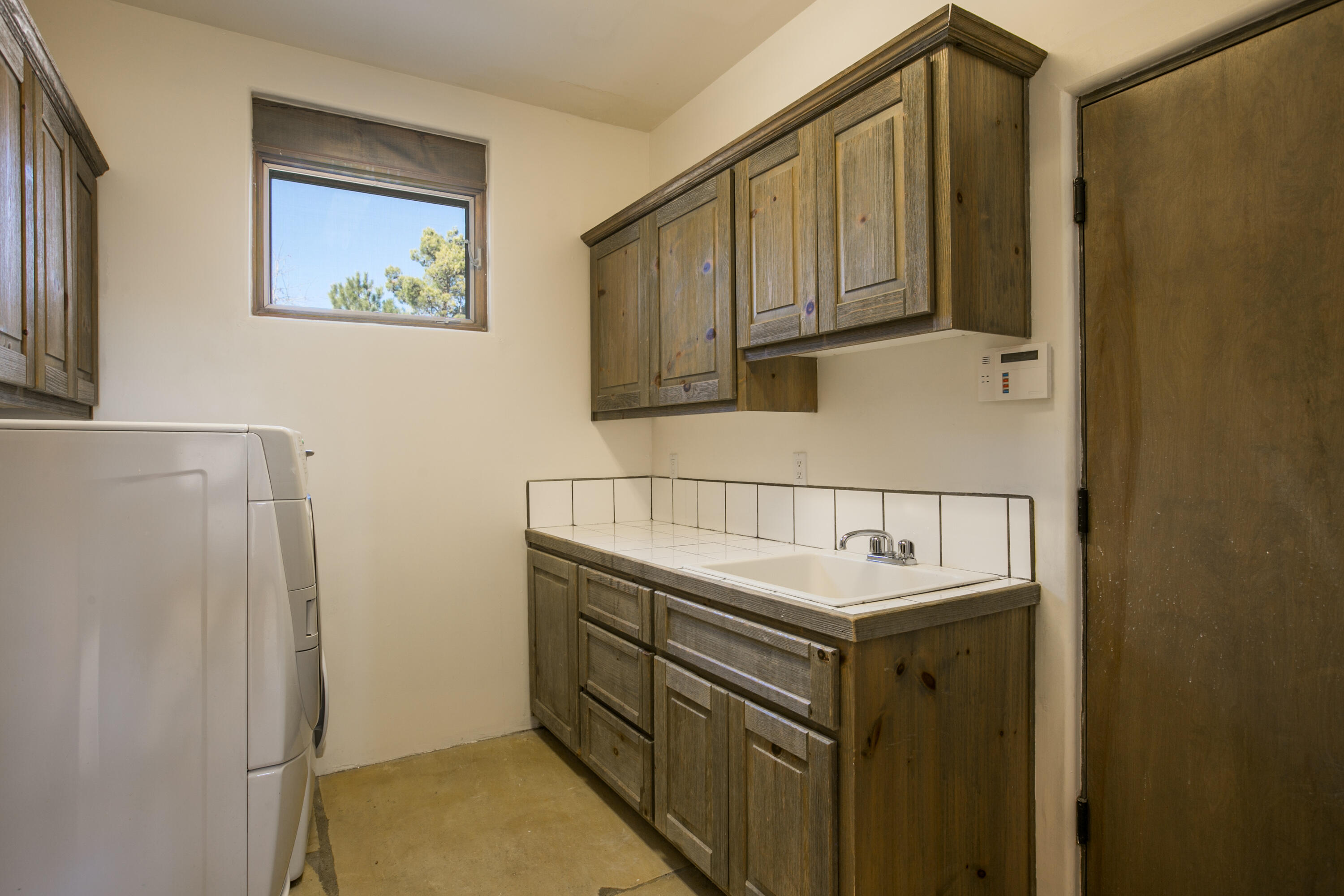 12101 San Antonio Drive NE