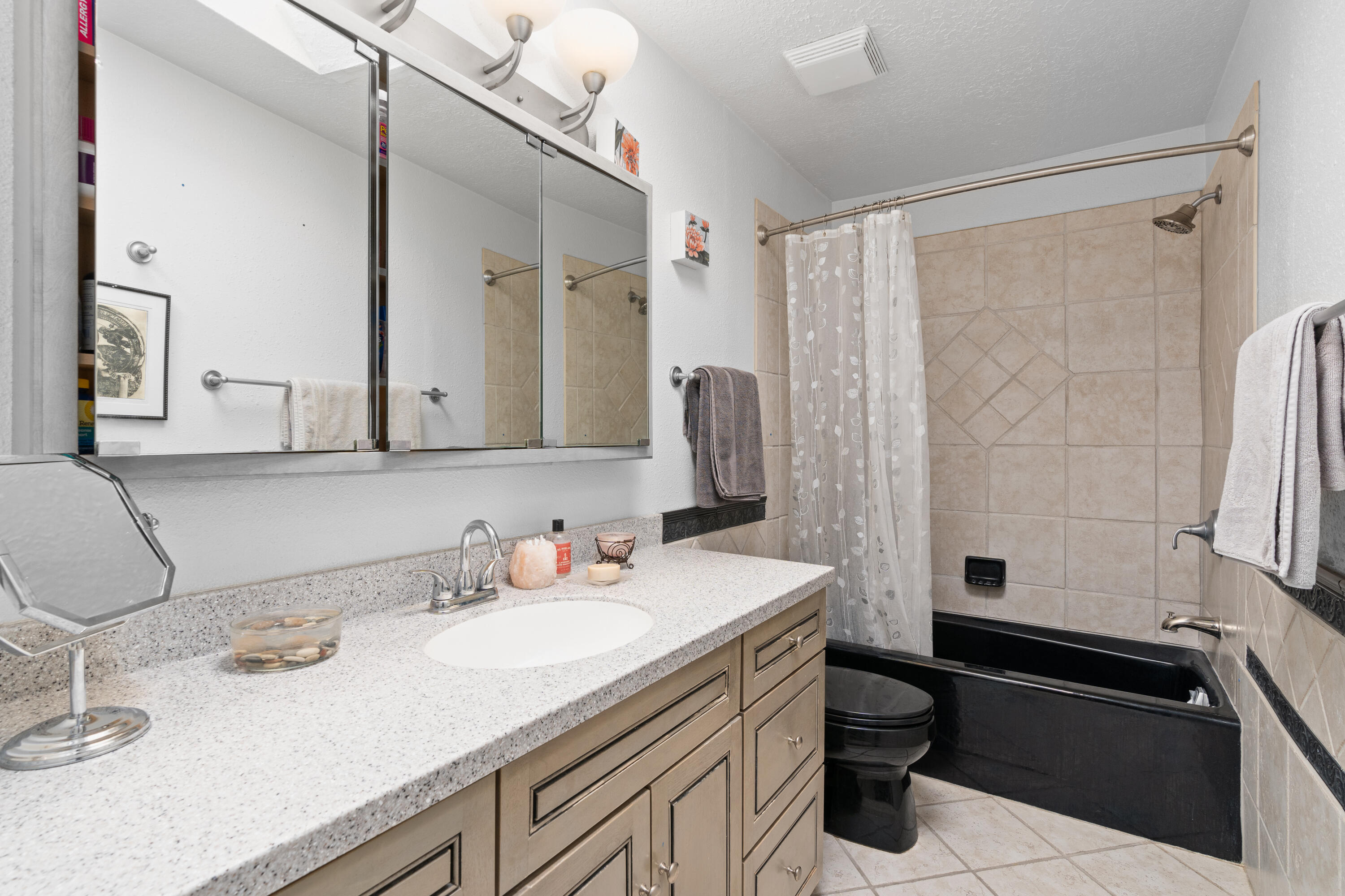 7309 MOJAVE Street NW