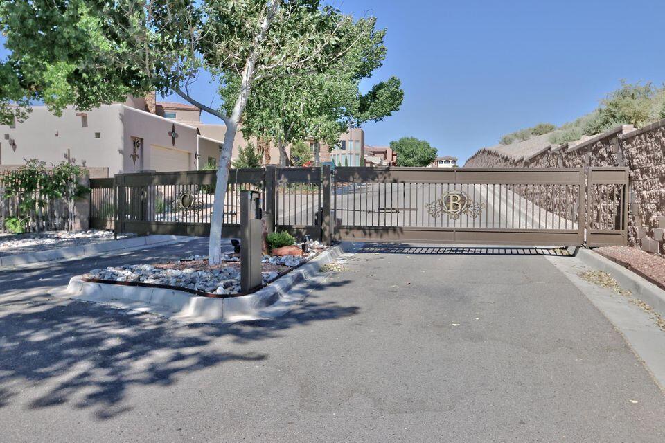 1017 C DE BACA Lane