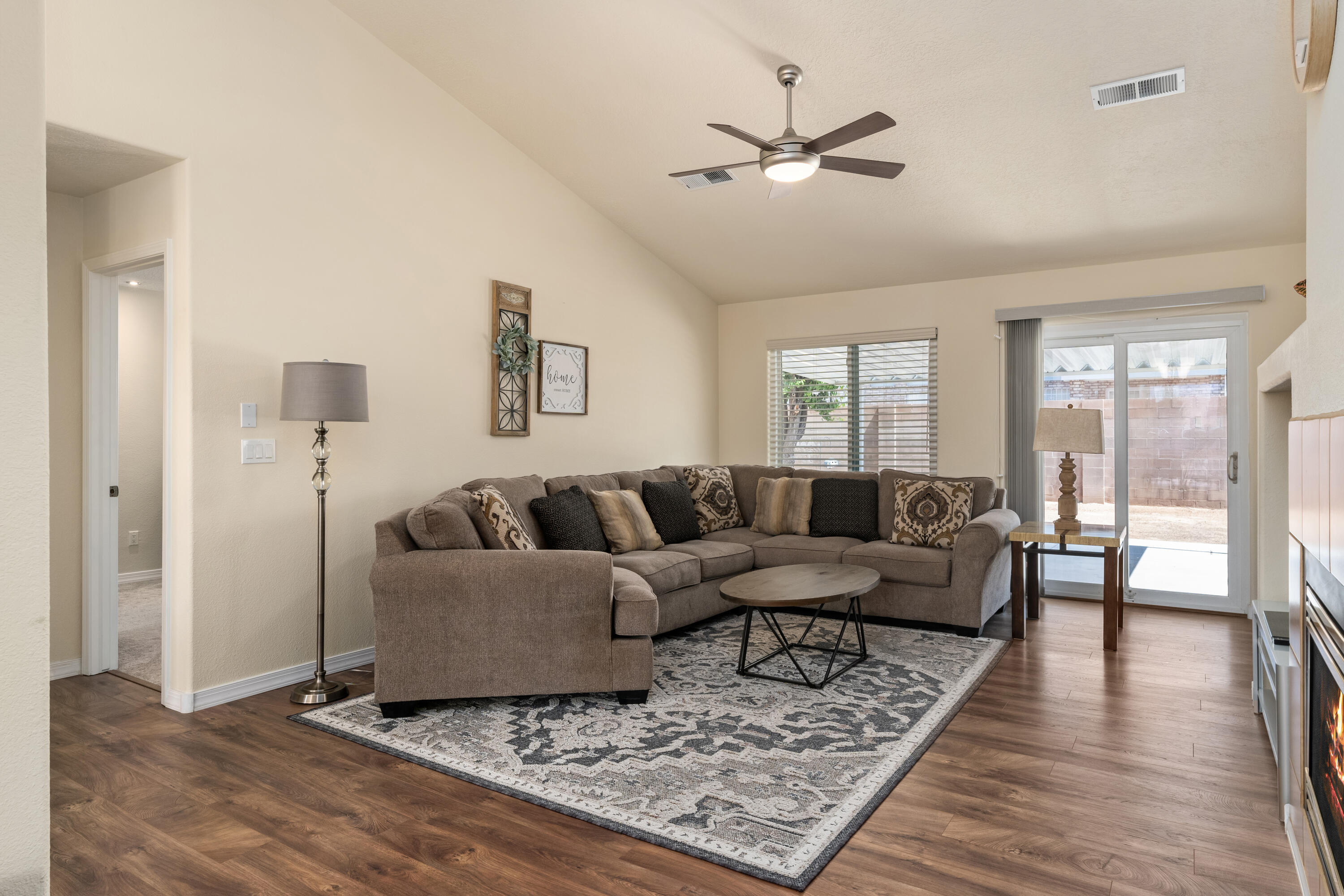 1688 CERRO VISTA Loop NW