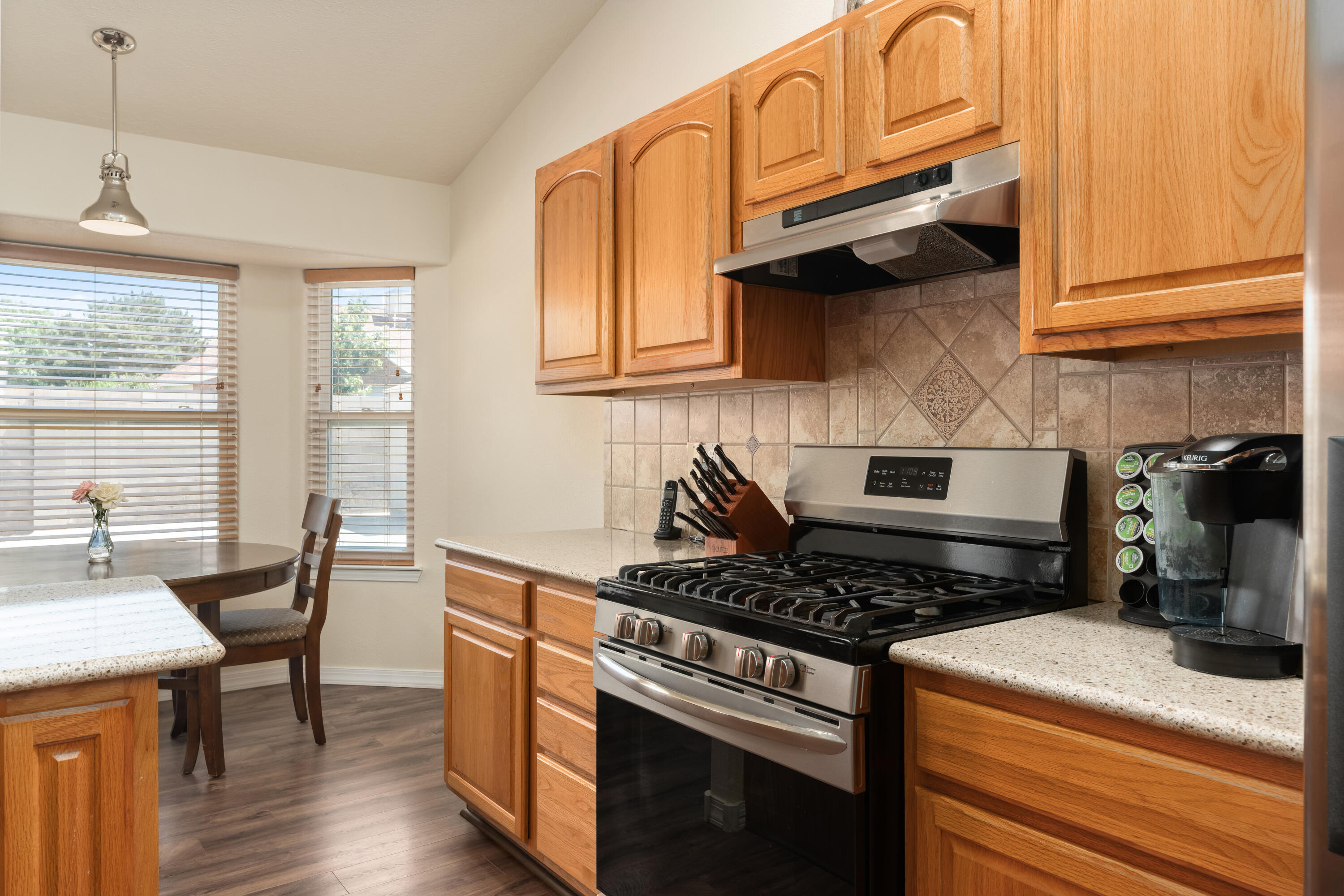 1688 CERRO VISTA Loop NW