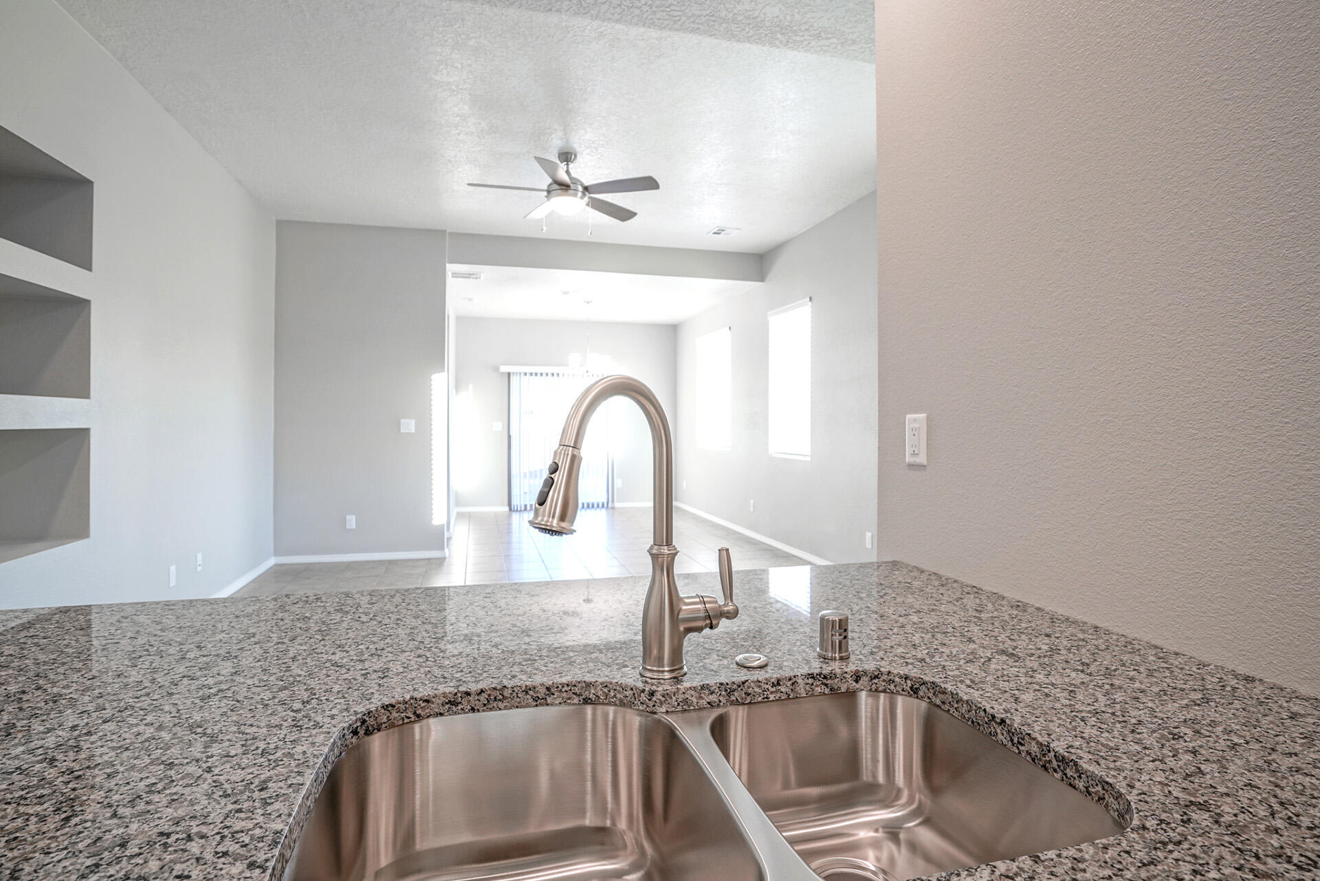 4377 Lauren Loop NE