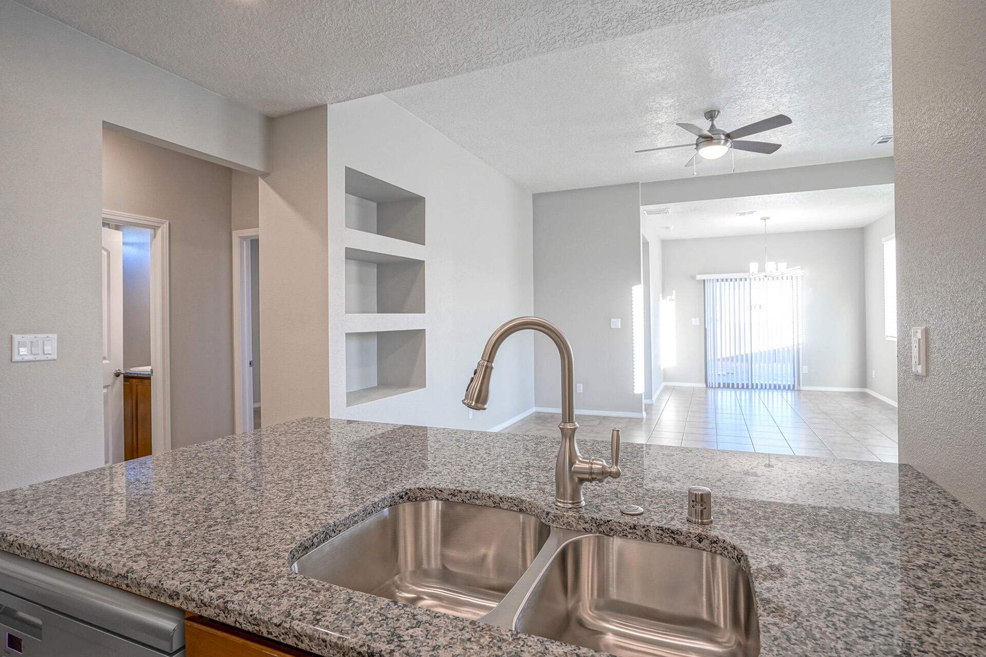 4377 Lauren Loop NE