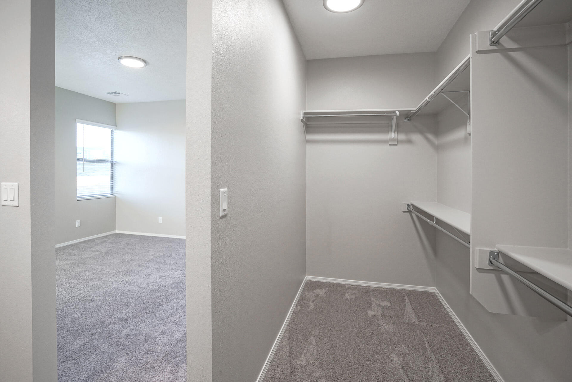 4377 Lauren Loop NE