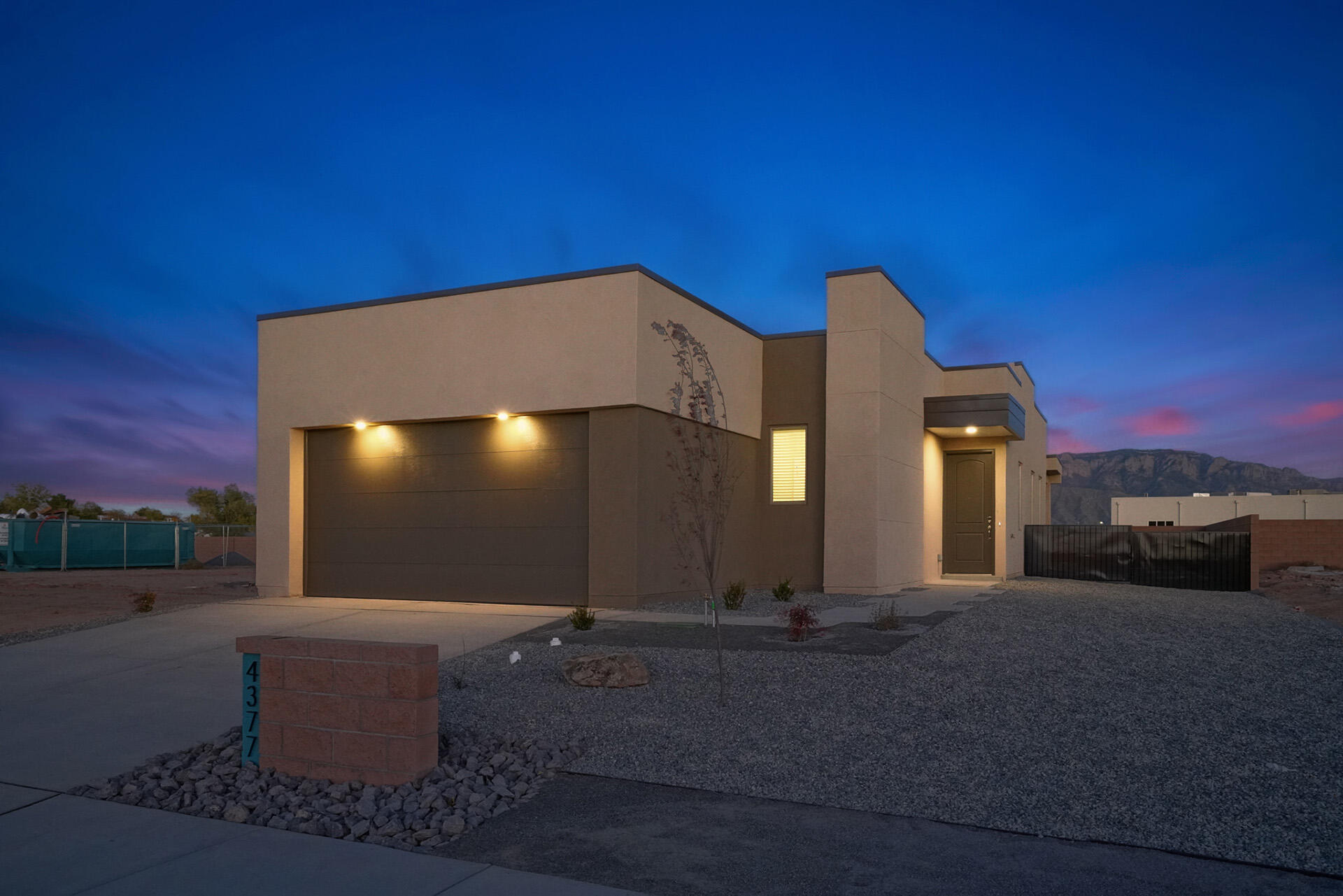 4377 Lauren Loop NE