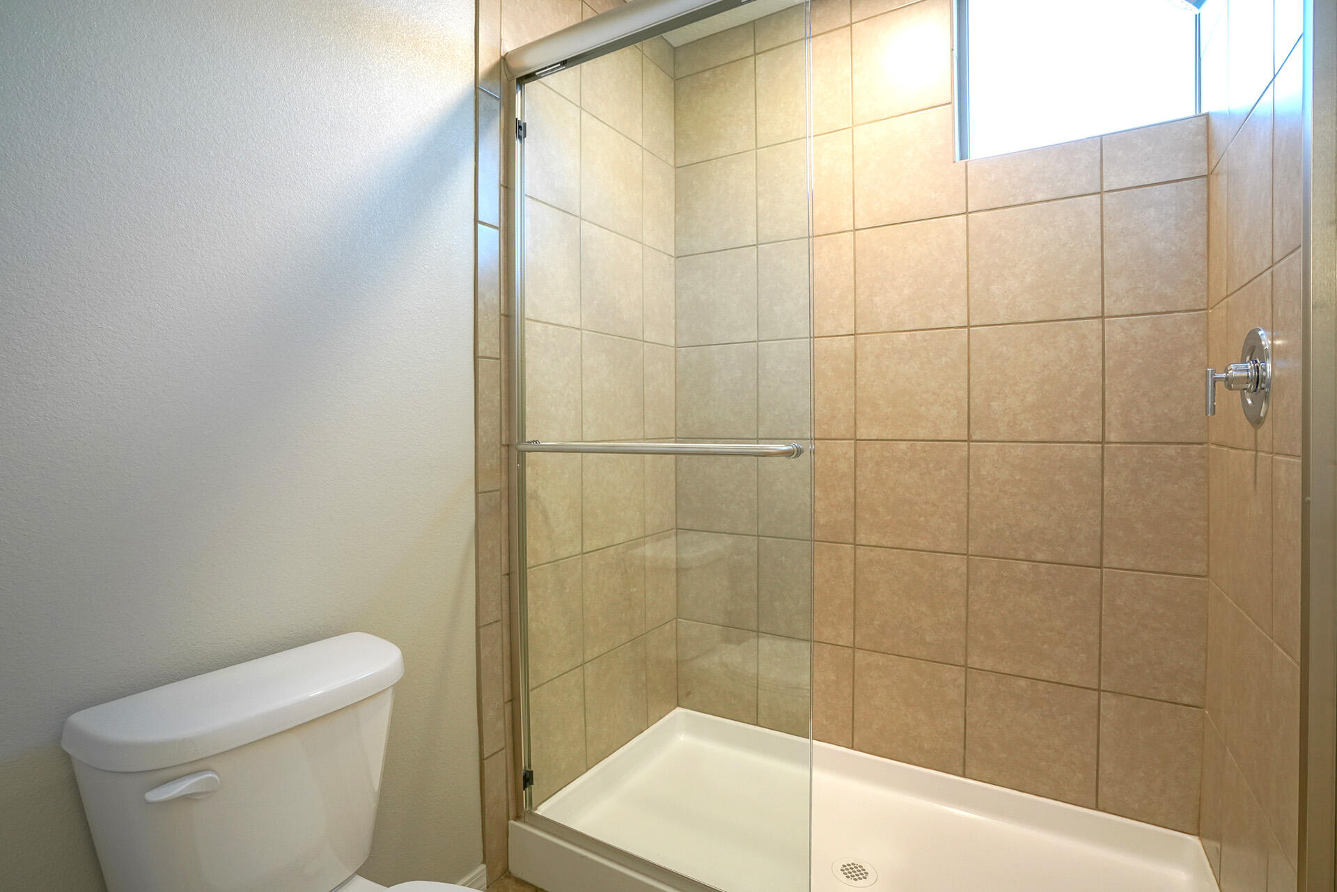 4377 Lauren Loop NE