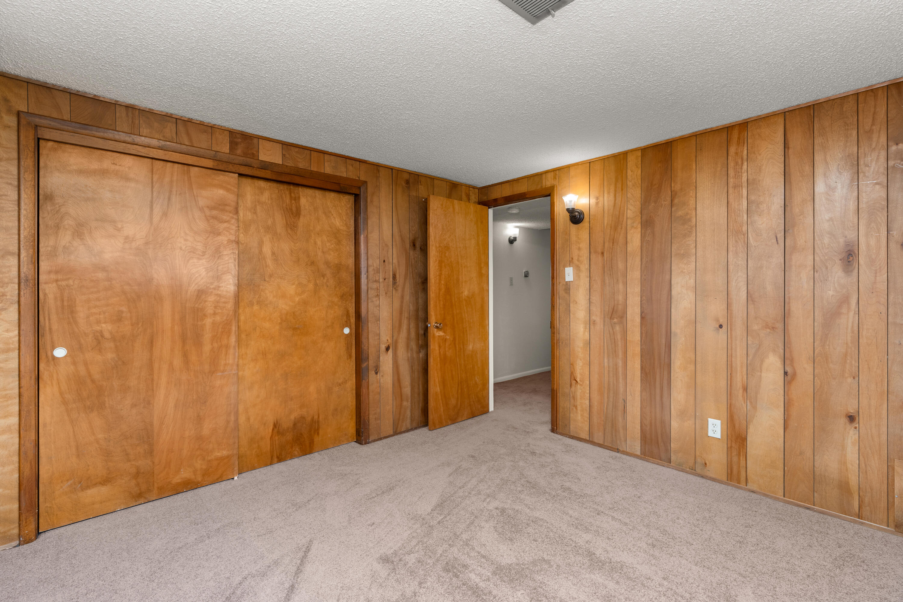 531 CORONADO Drive
