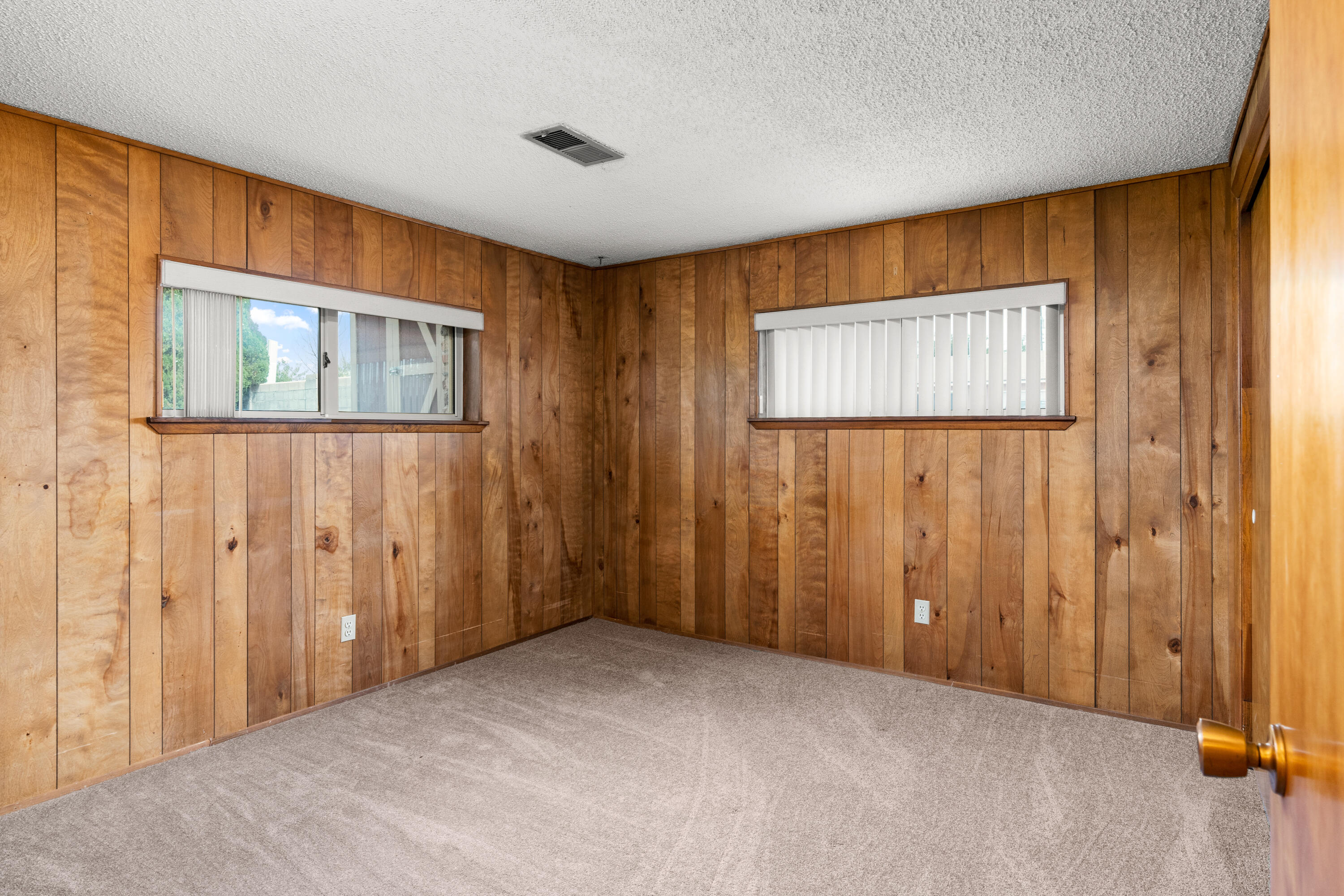 531 CORONADO Drive