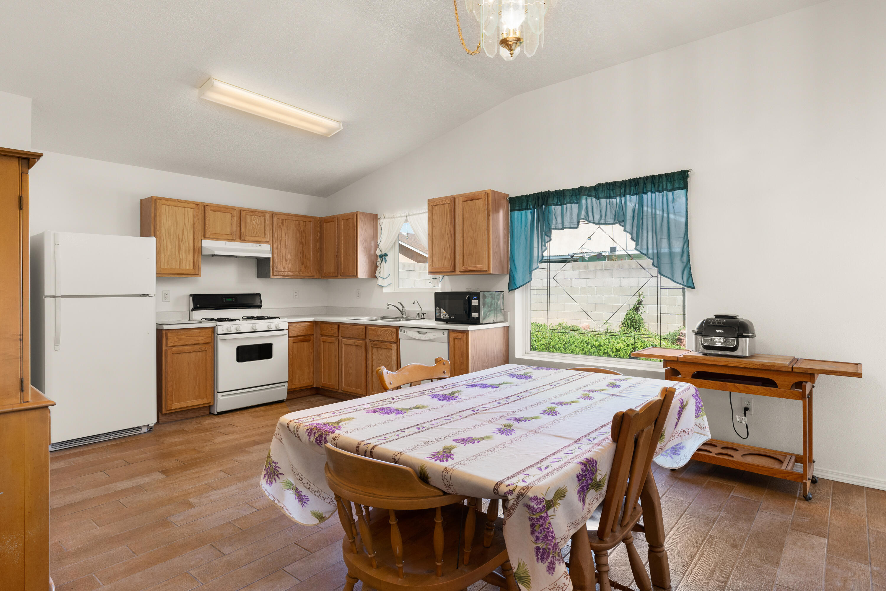 11015 COCONINO Road SE