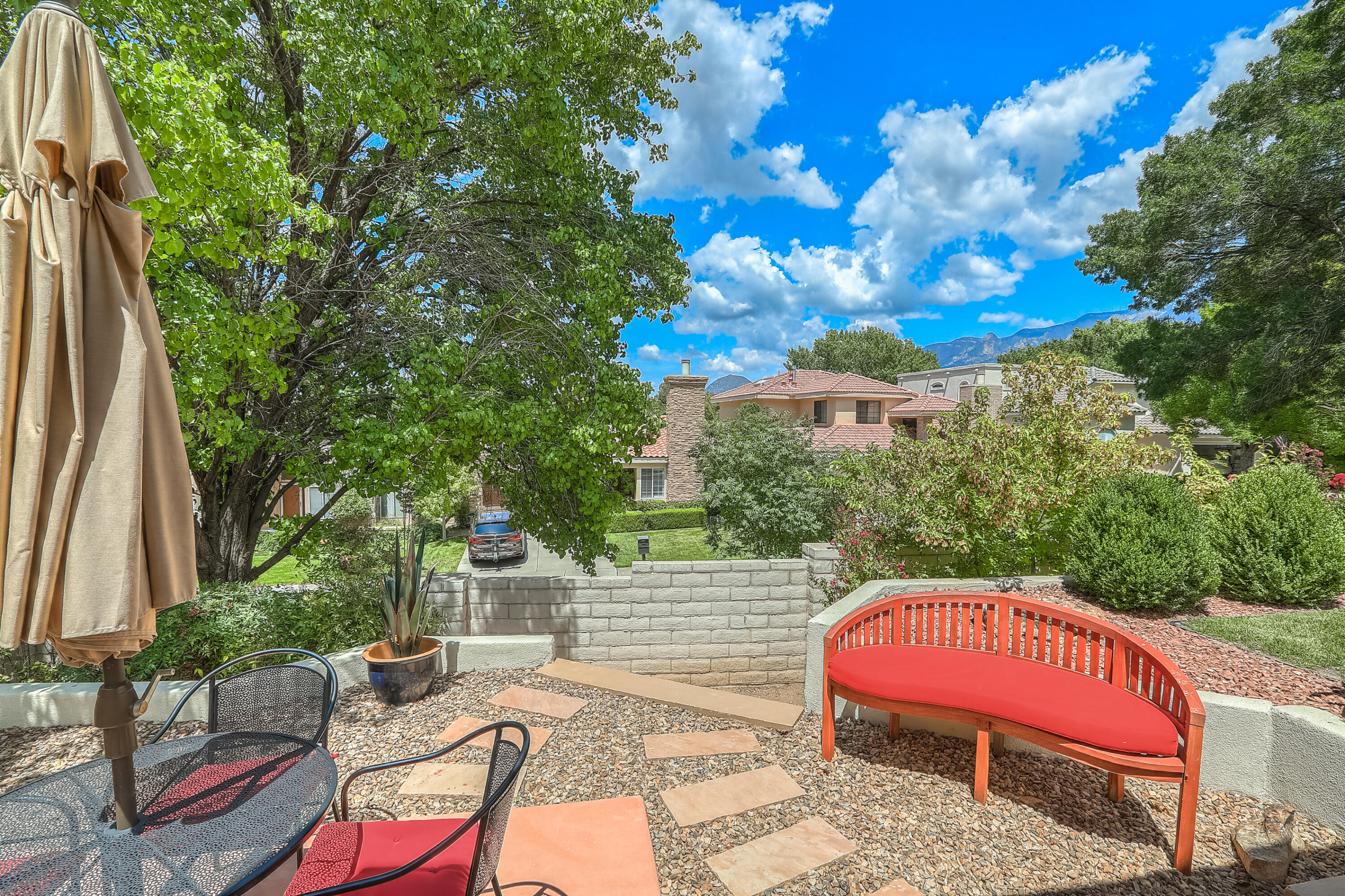 10017 Bridgepointe NE