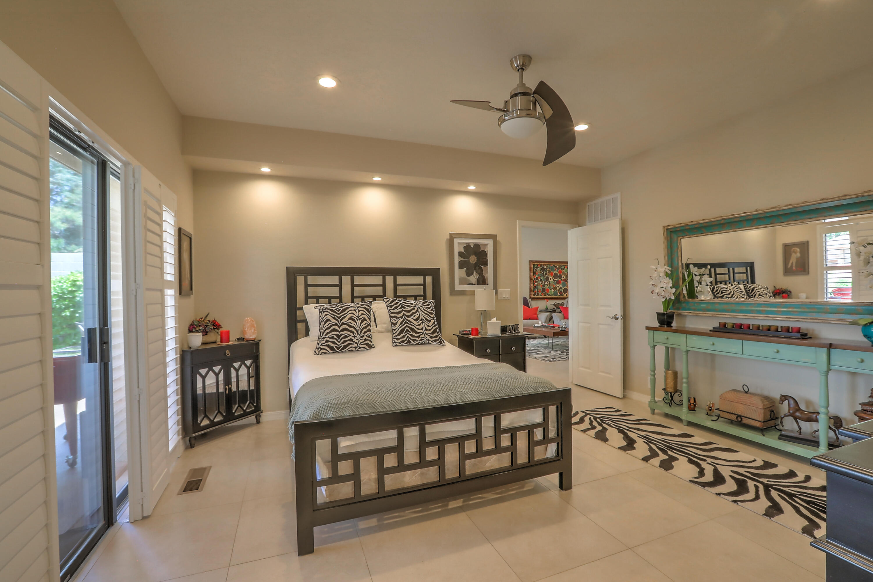 10017 Bridgepointe NE