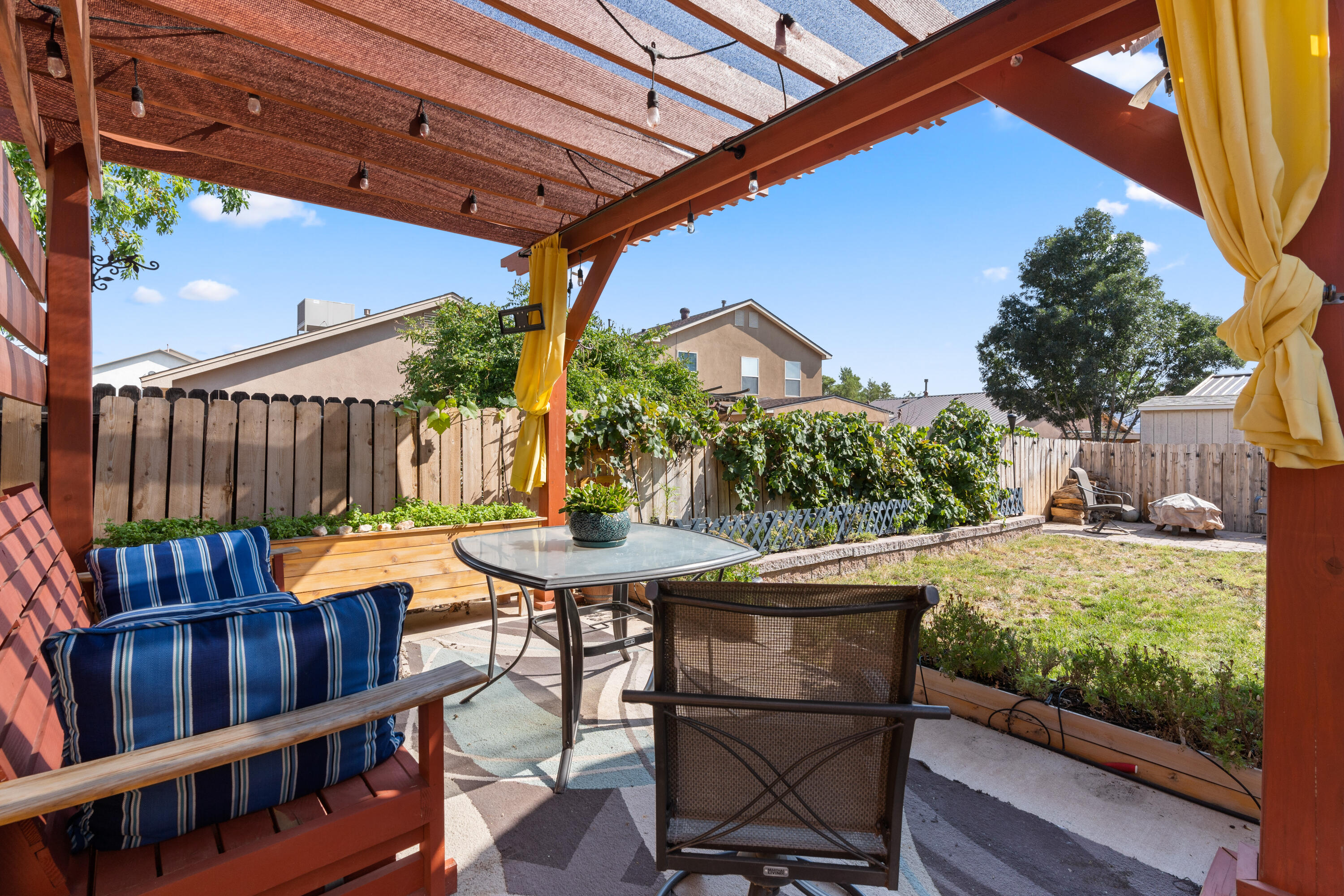 8401 CASA MORENA Court NW