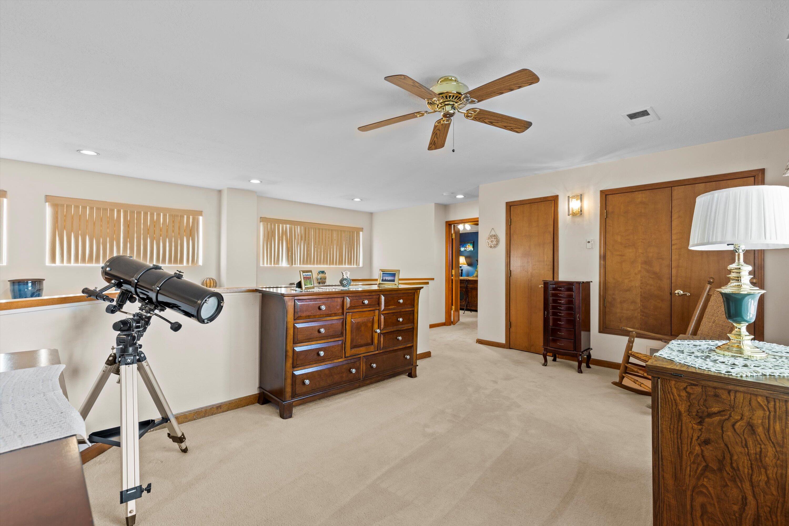 12316 TAMARAC Trail NE