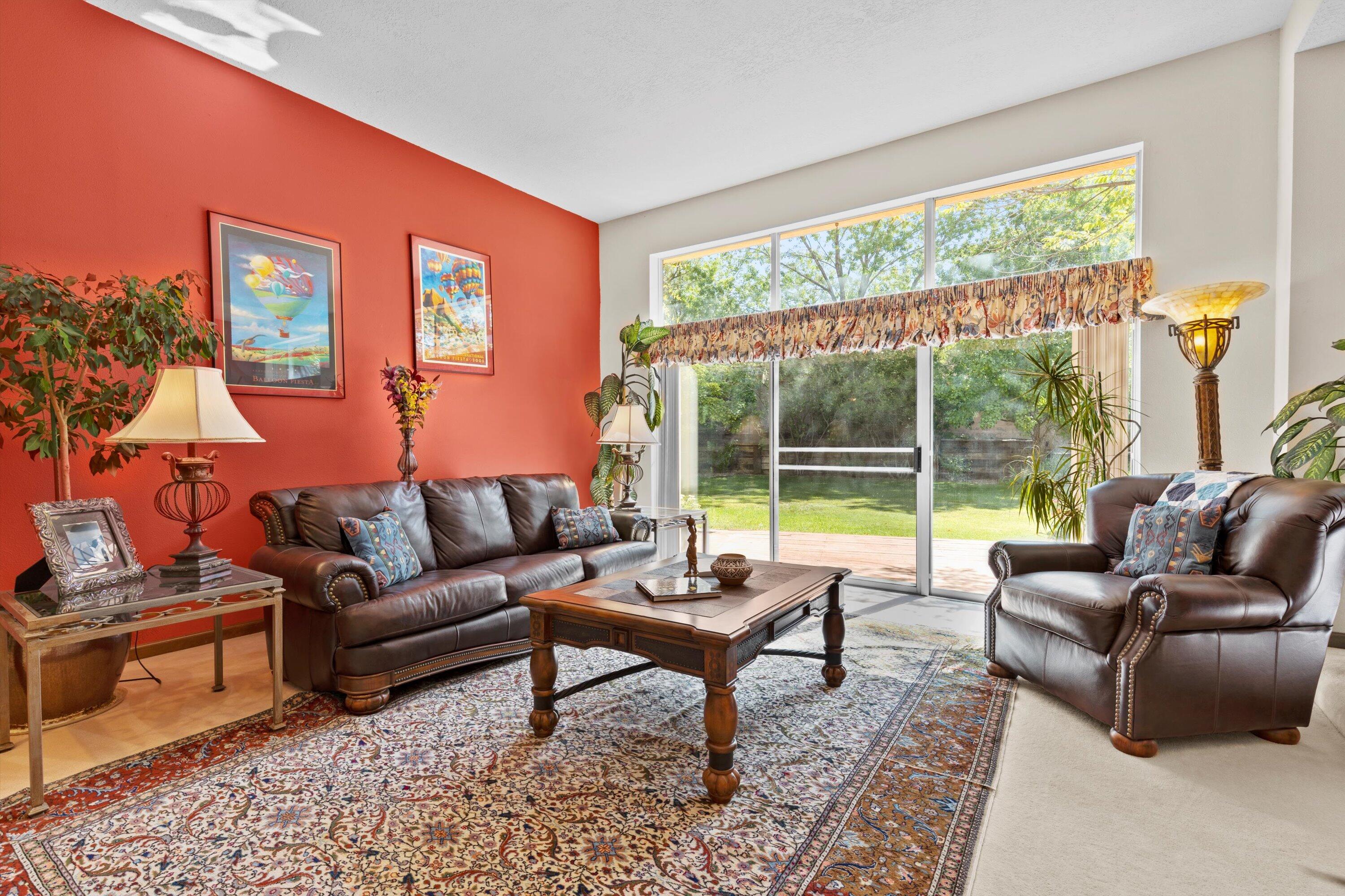 12316 TAMARAC Trail NE