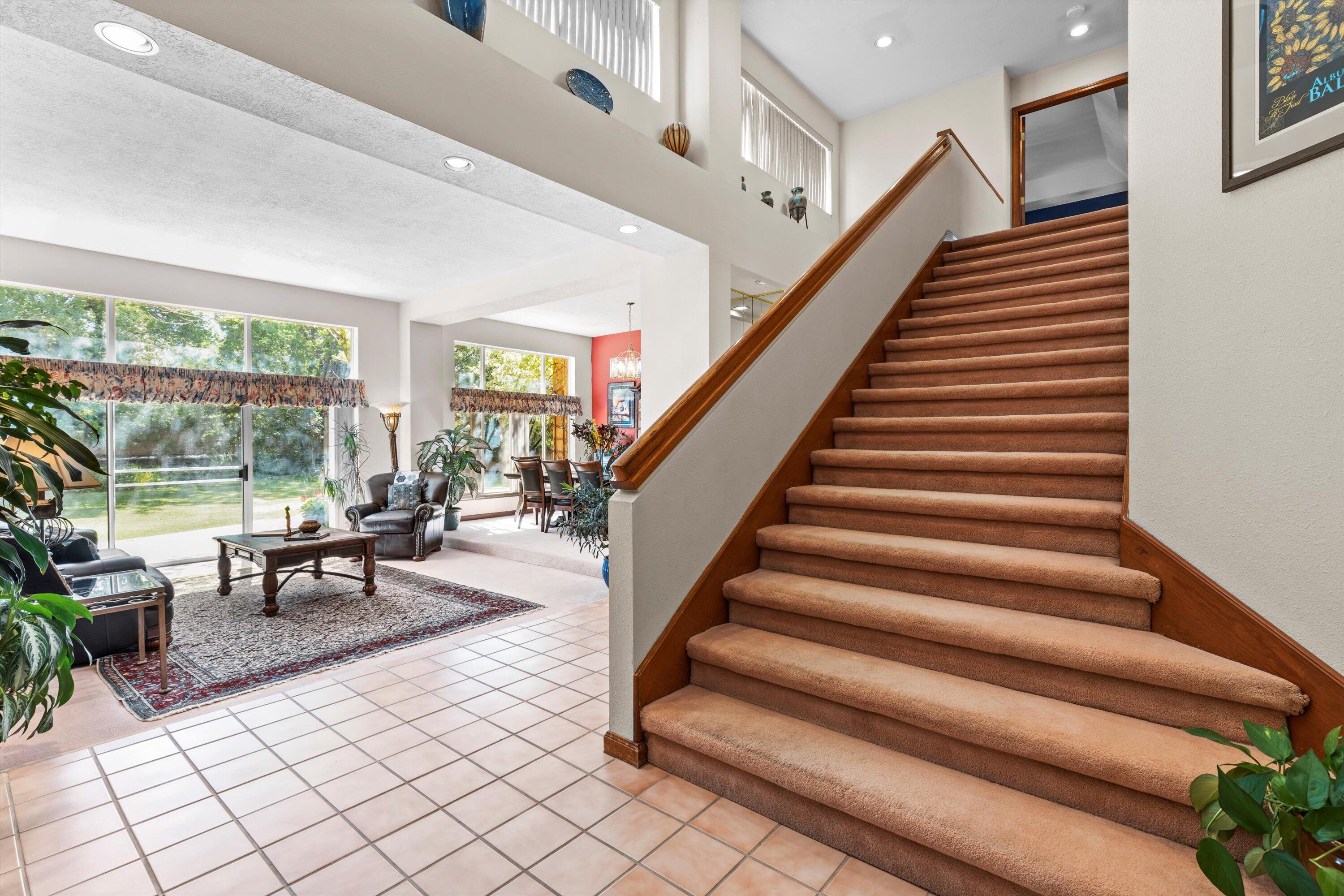 12316 TAMARAC Trail NE