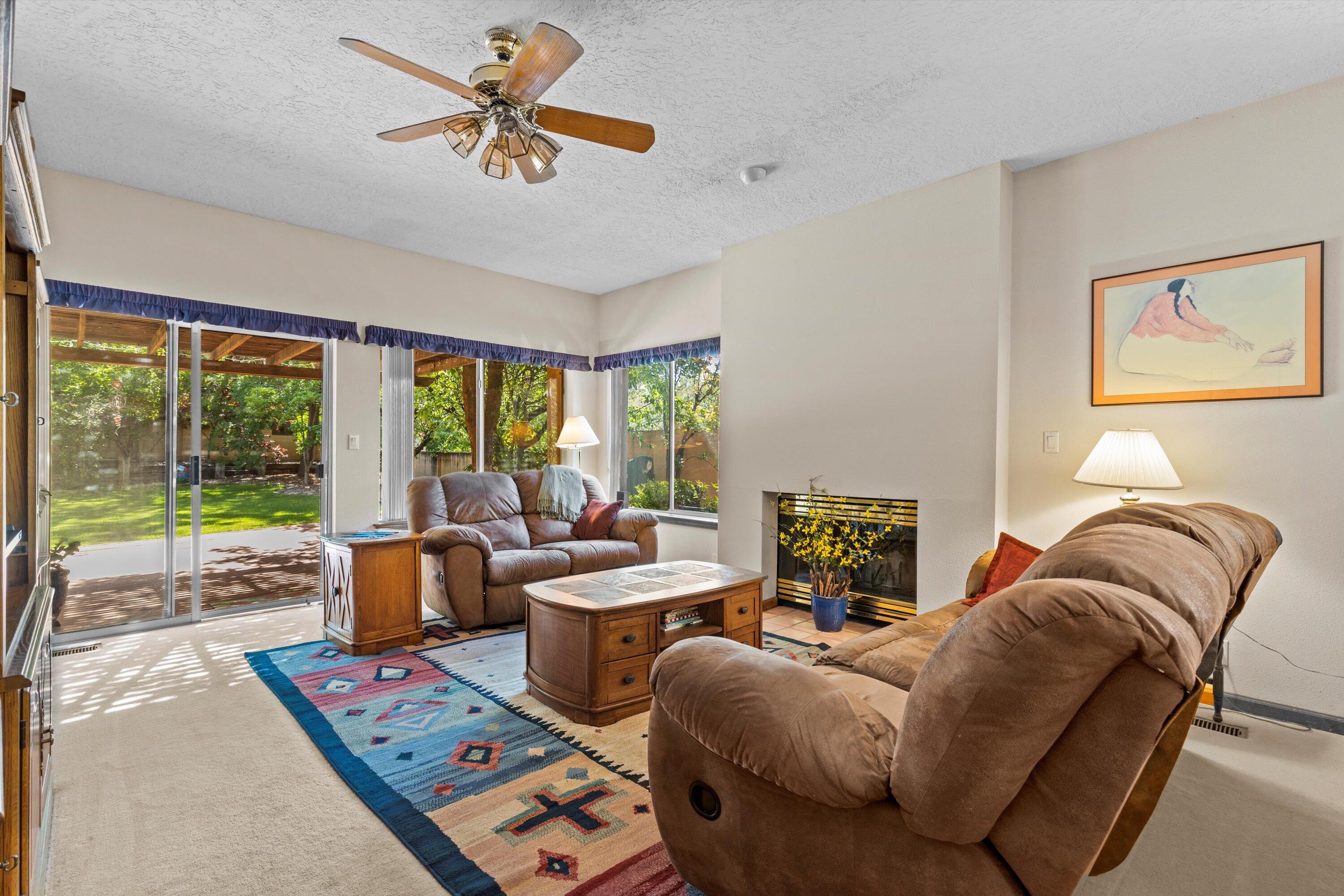 12316 TAMARAC Trail NE