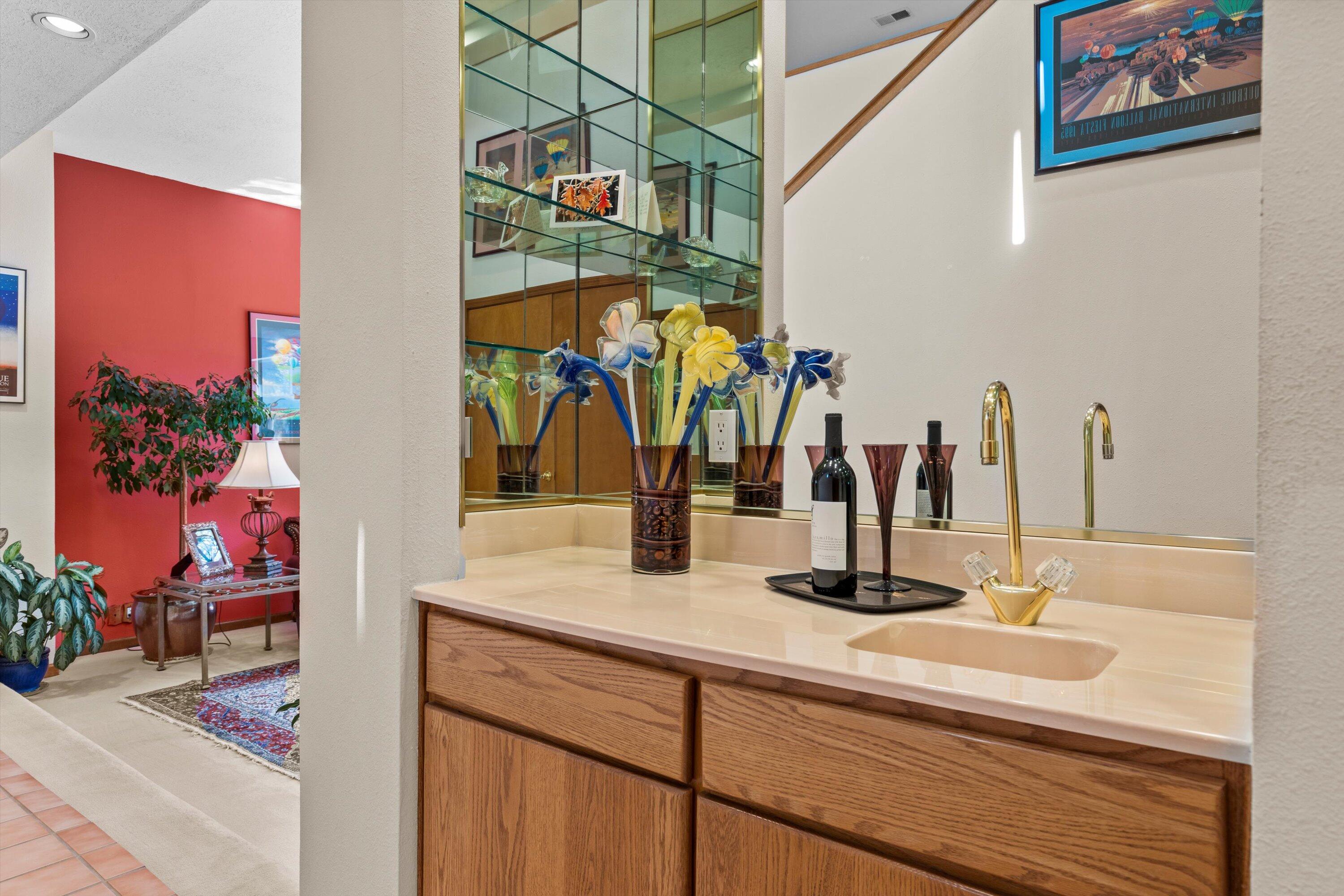 12316 TAMARAC Trail NE
