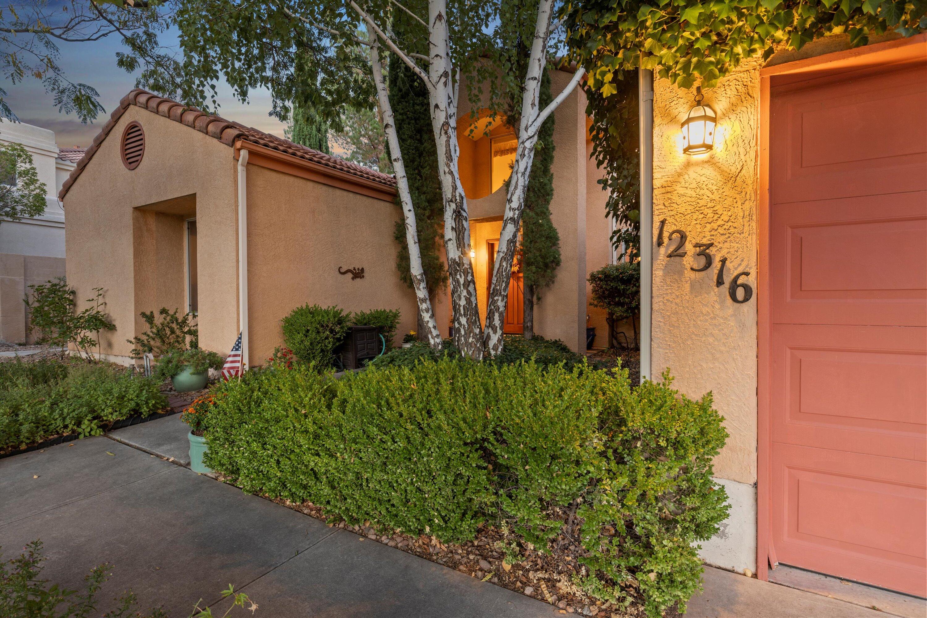 12316 TAMARAC Trail NE
