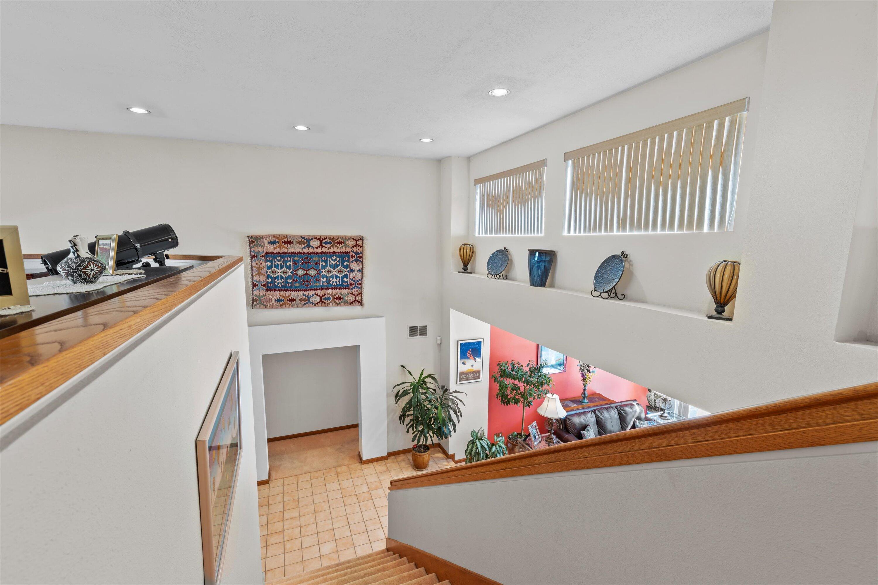 12316 TAMARAC Trail NE
