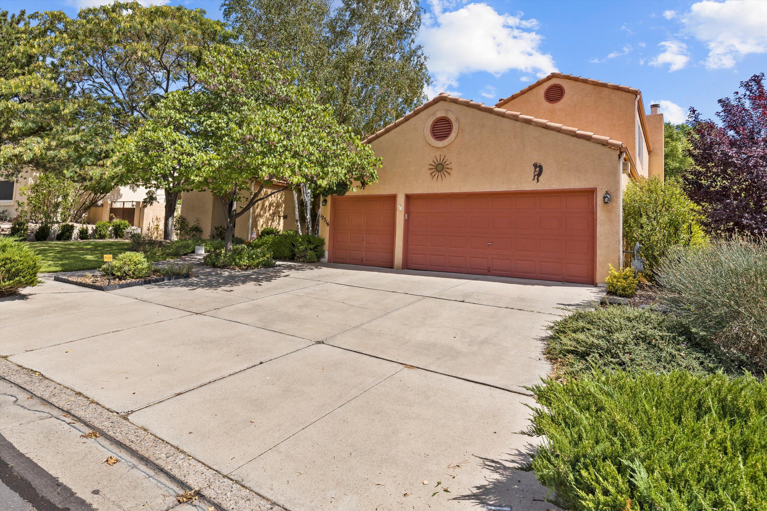 12316 TAMARAC Trail NE