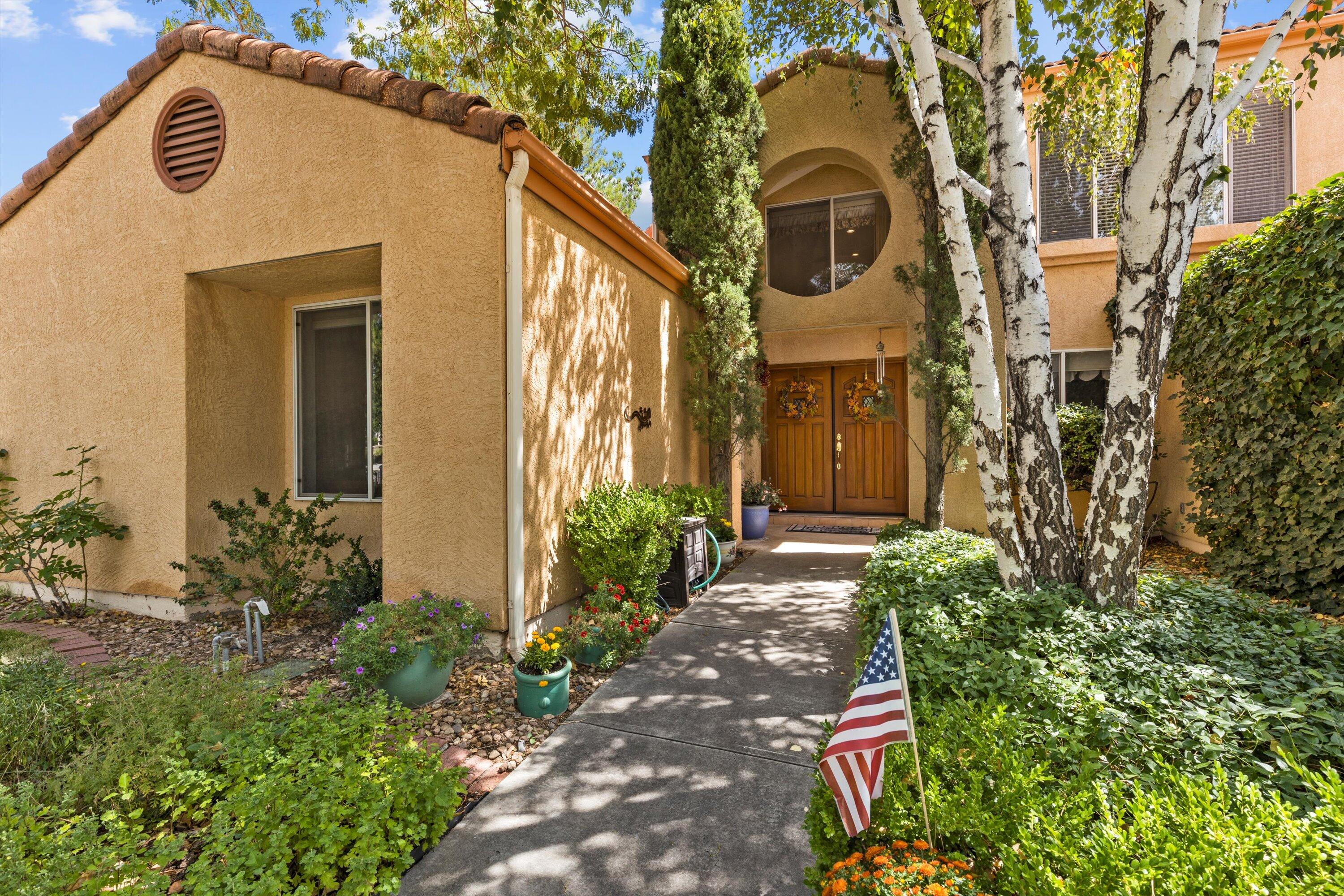 12316 TAMARAC Trail NE