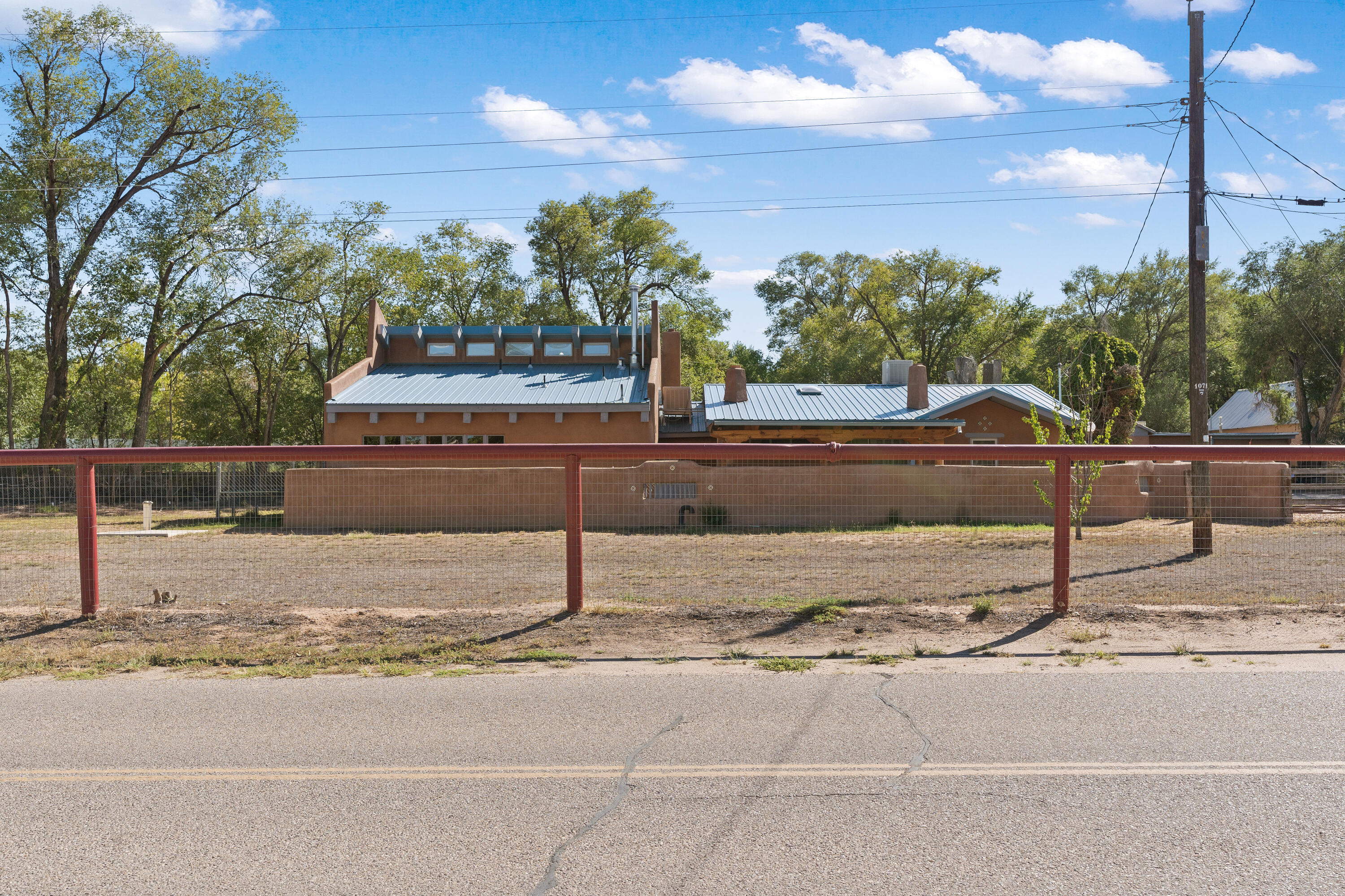 9140 GUADALUPE Trail NW
