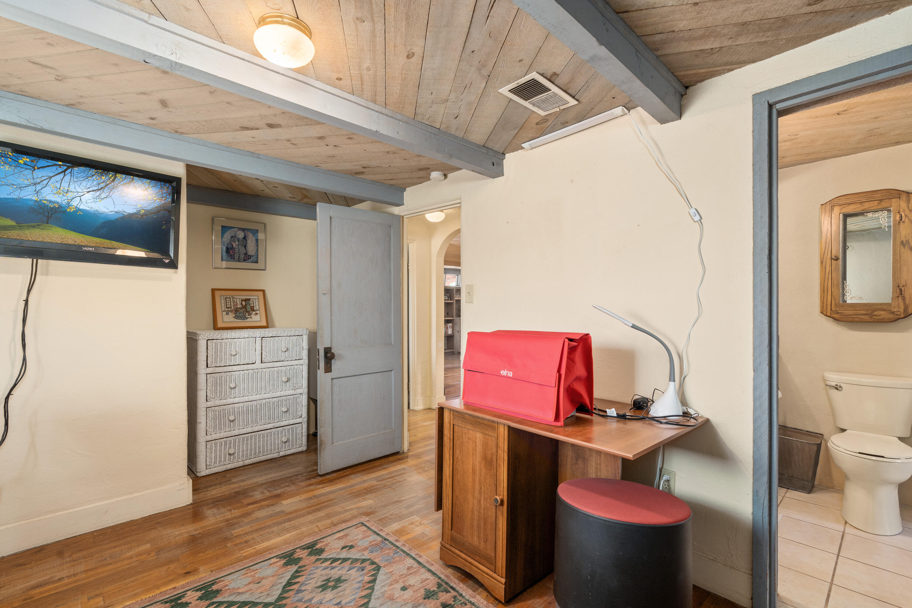 9140 GUADALUPE Trail NW