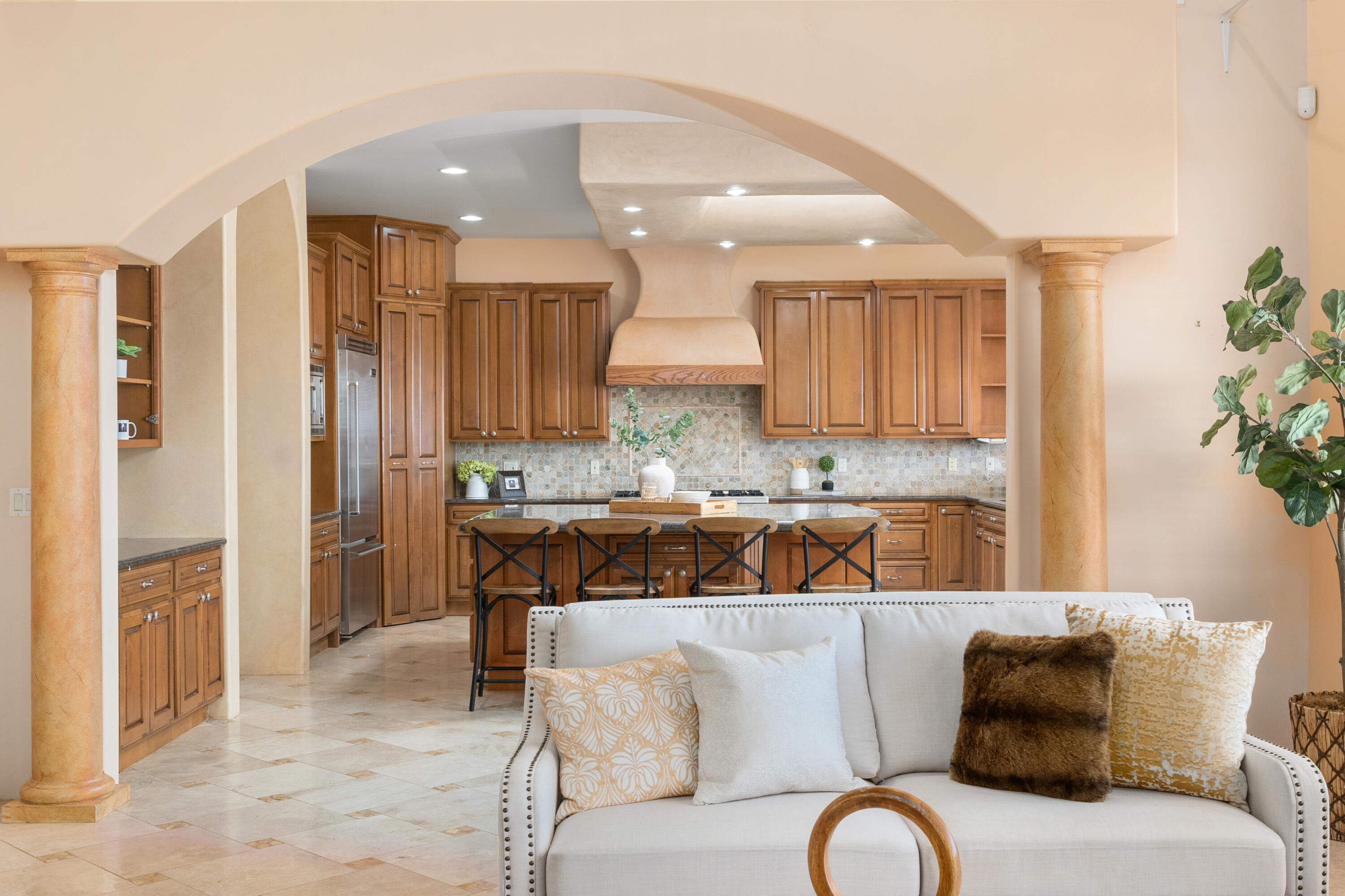2600 Monterrey Road NE
