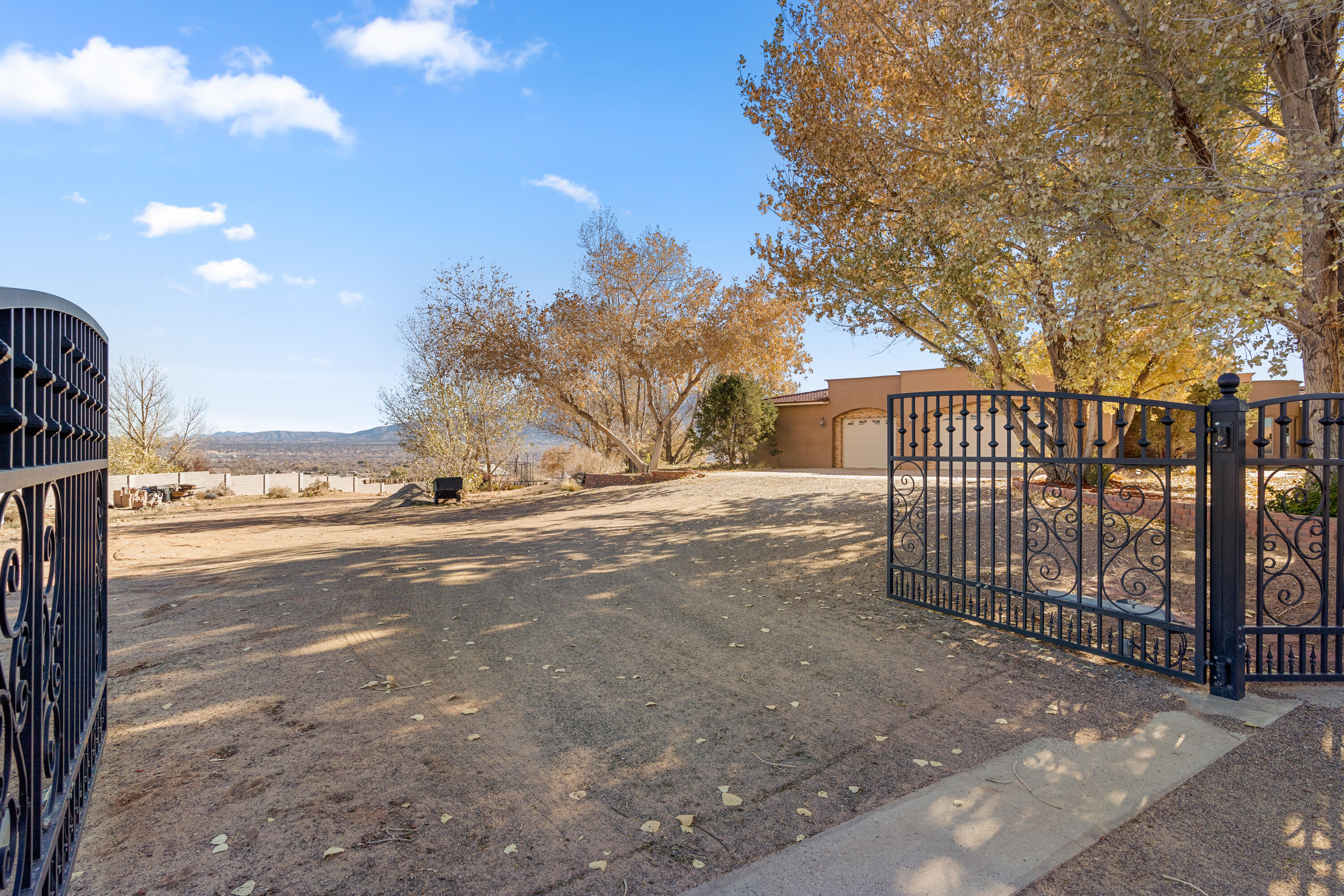 2600 Monterrey Road NE