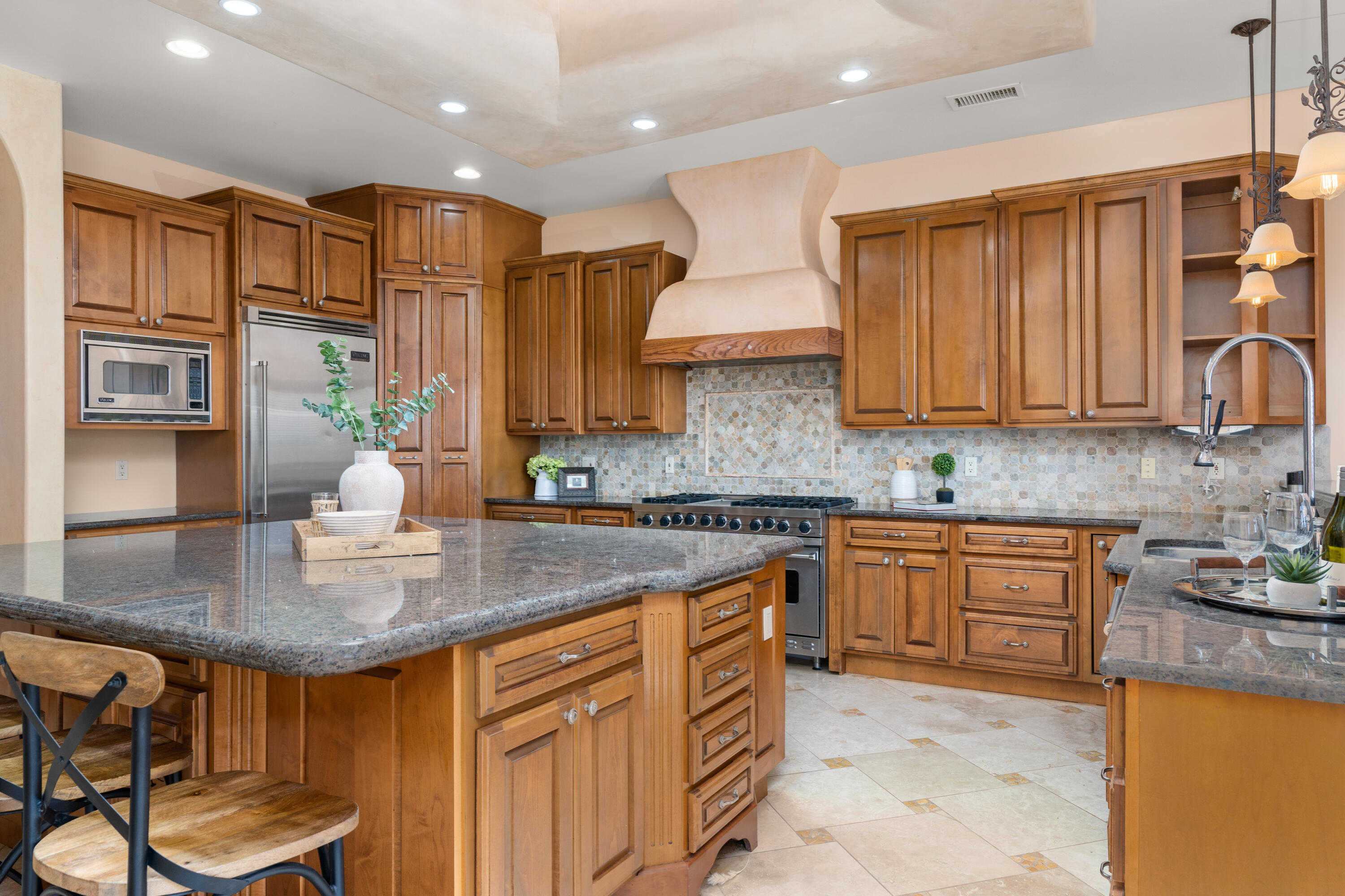 2600 Monterrey Road NE
