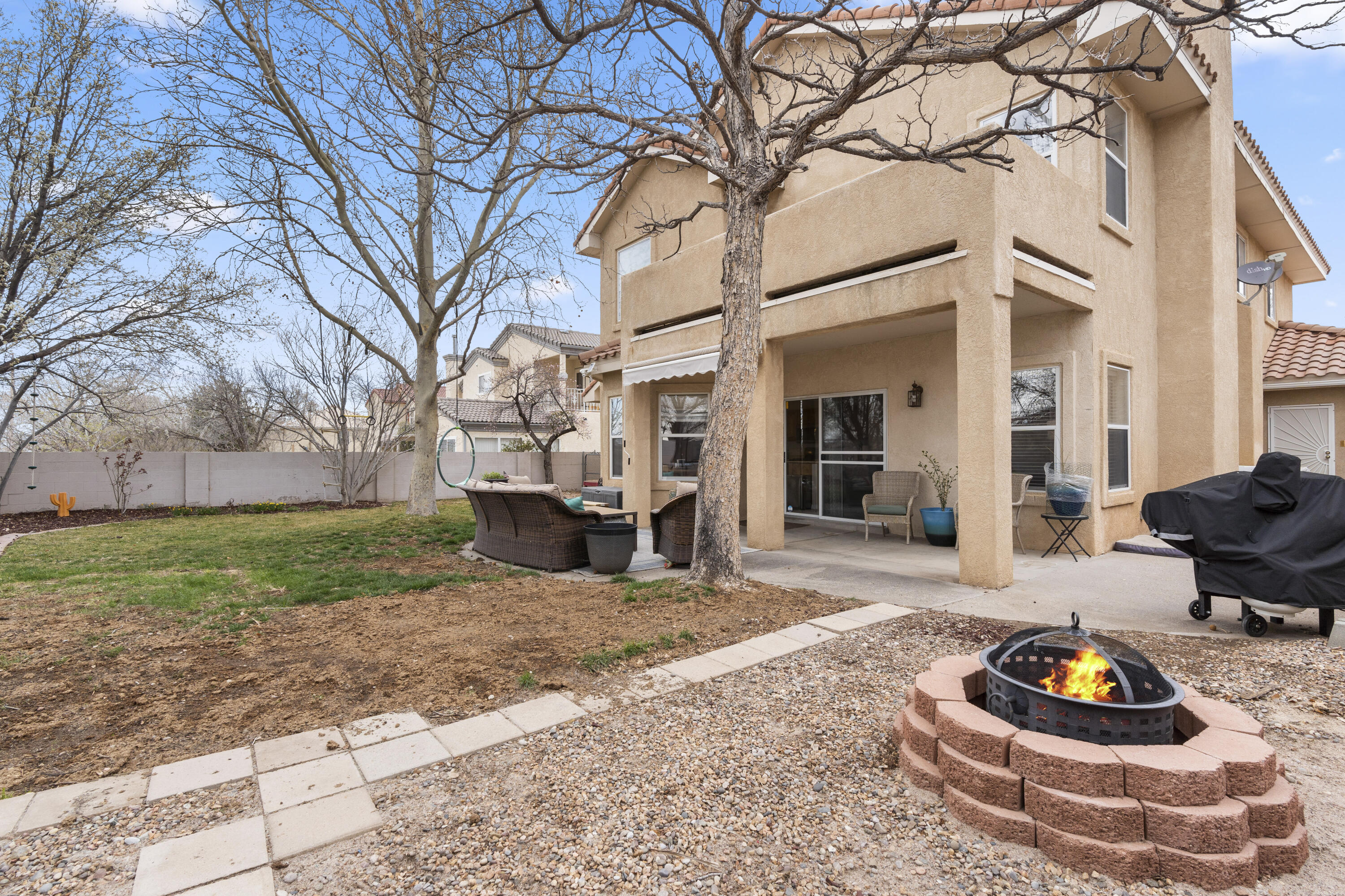 8608 Greenarbor Road NE