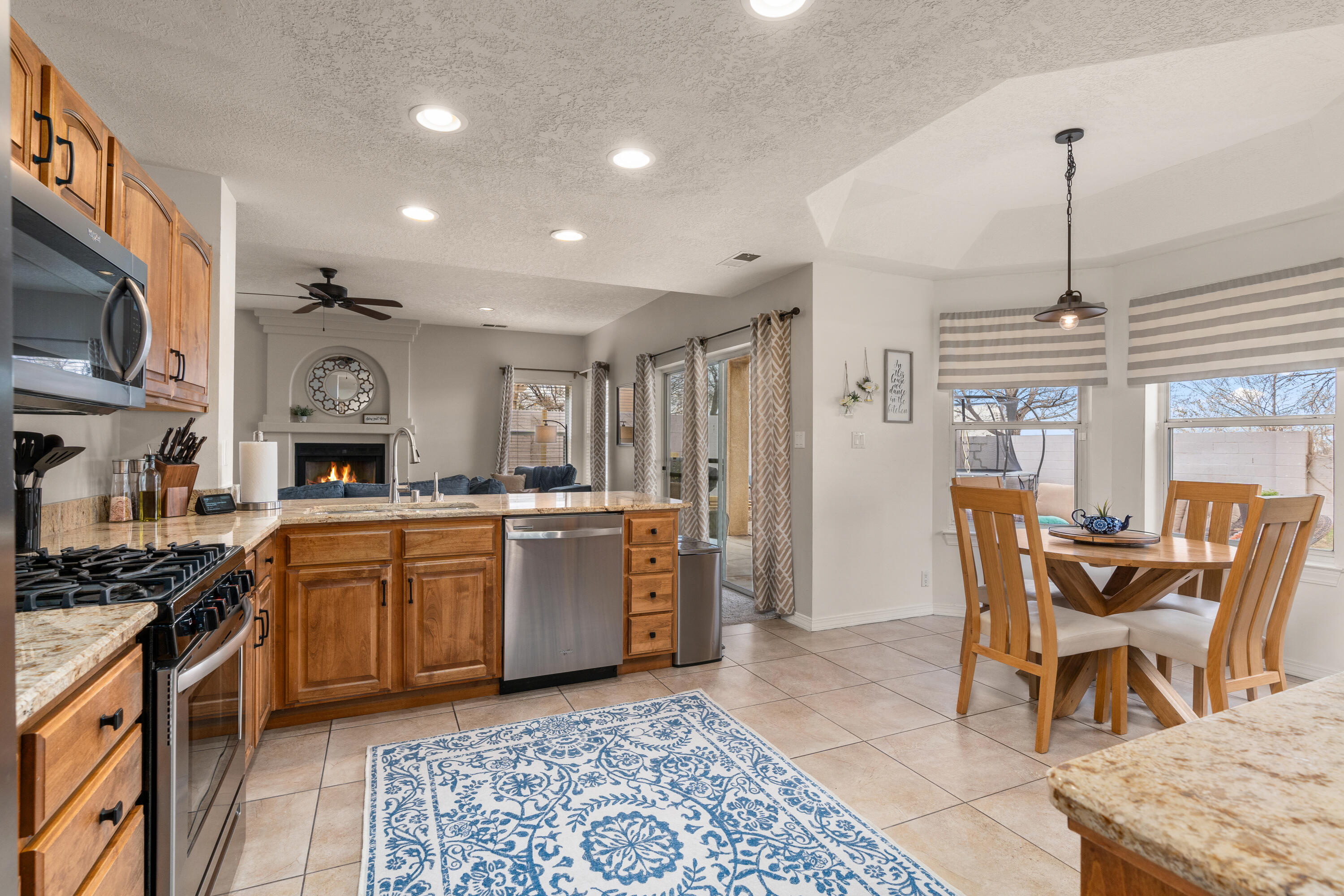 8608 Greenarbor Road NE