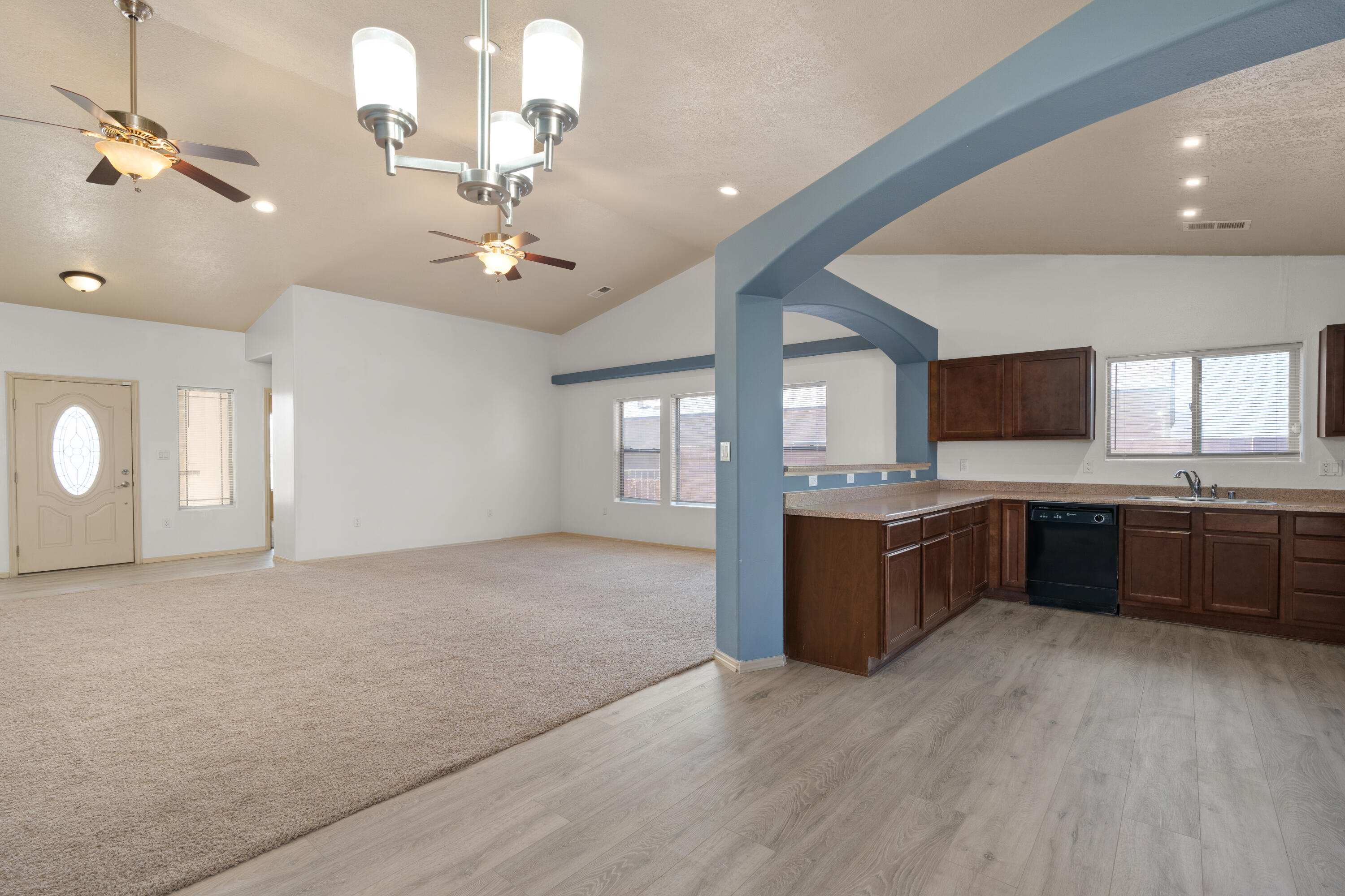 1621 Camino Rustica SW