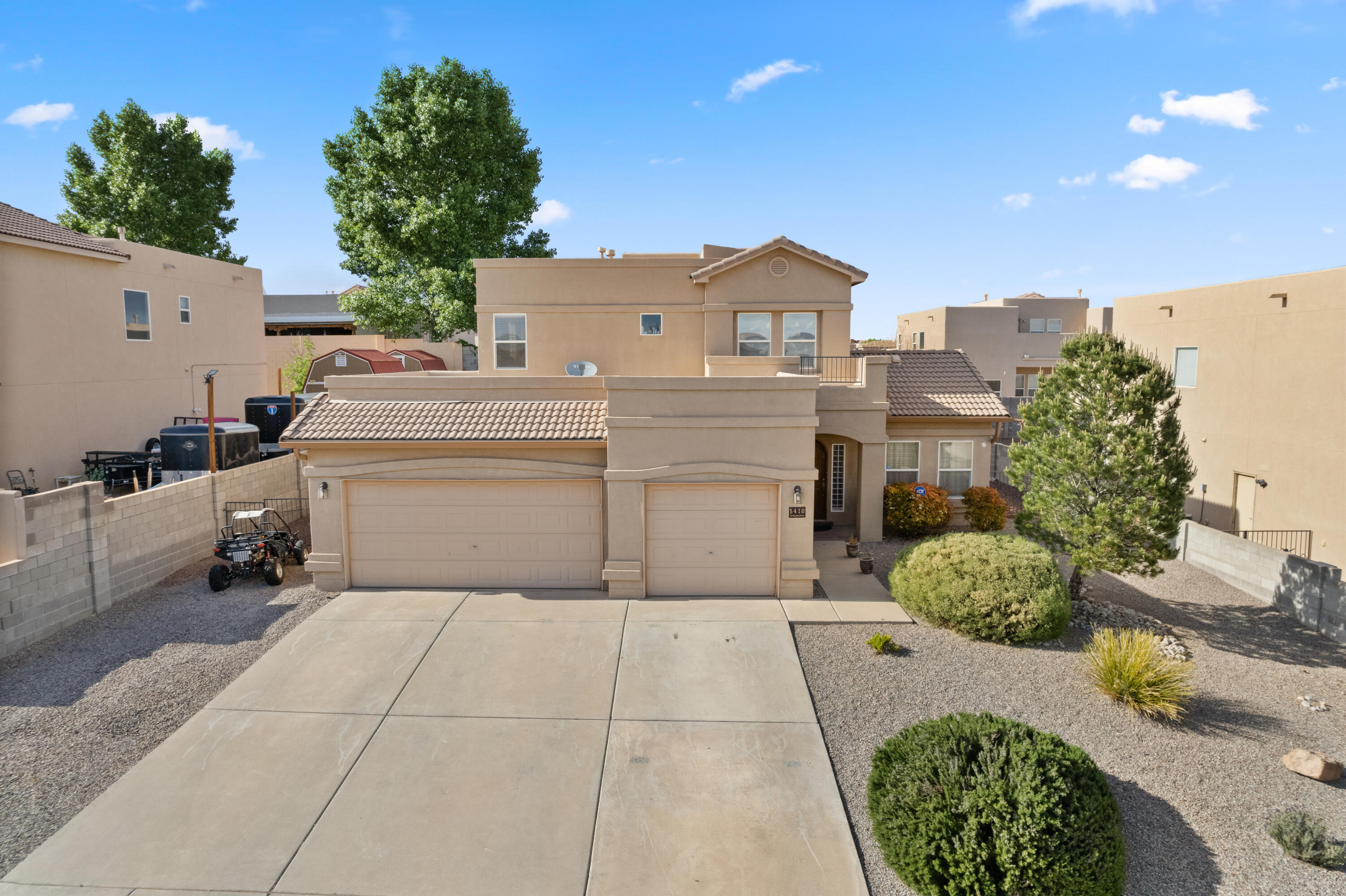 5410 Roosevelt Loop NE