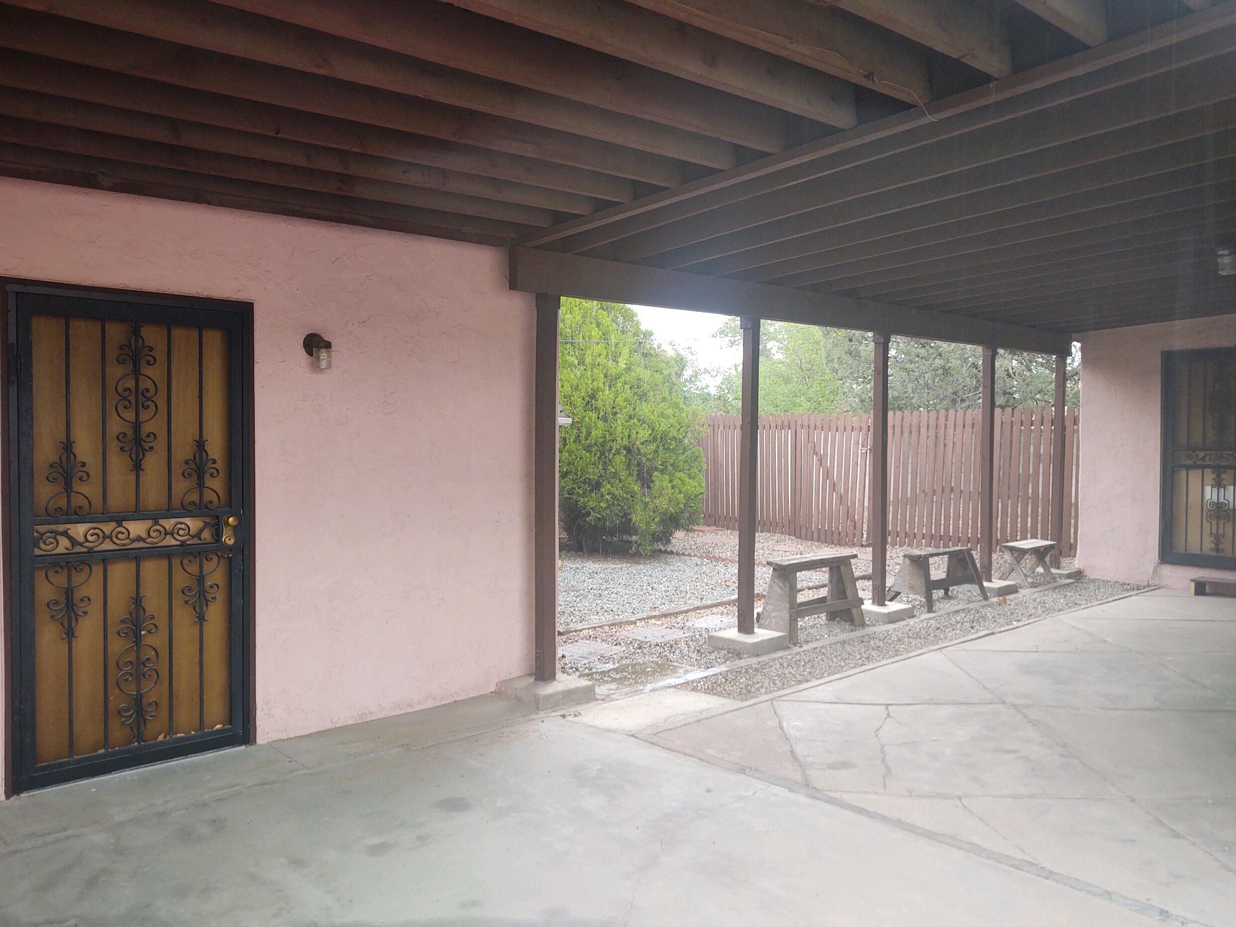 1120 Princeton Drive NE