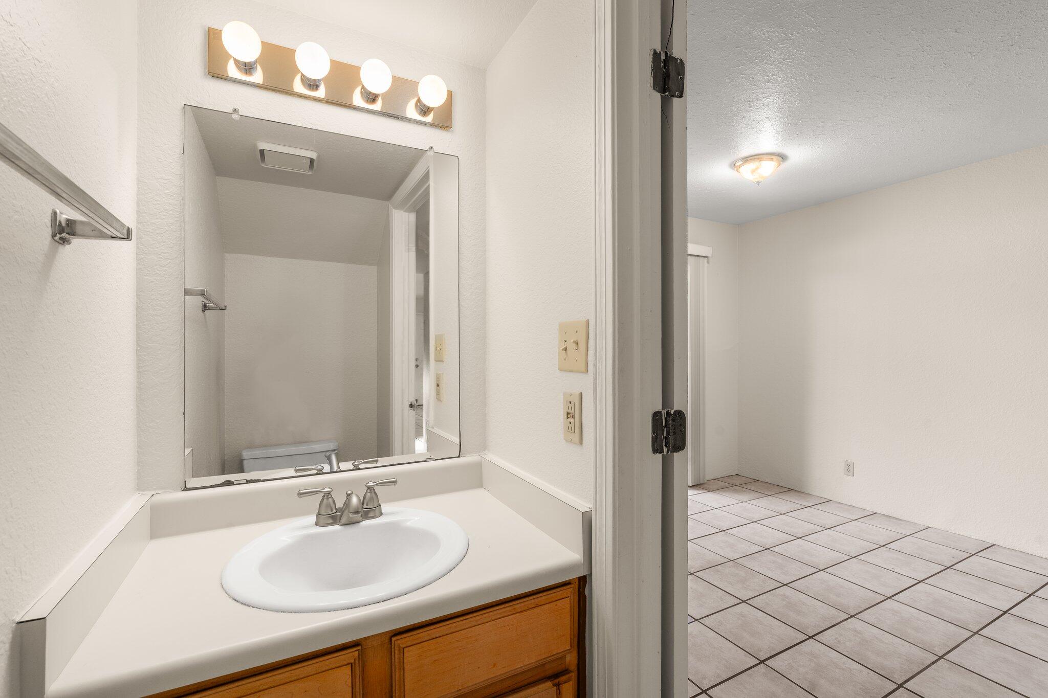 3301 Monroe Street NE Unit: P172