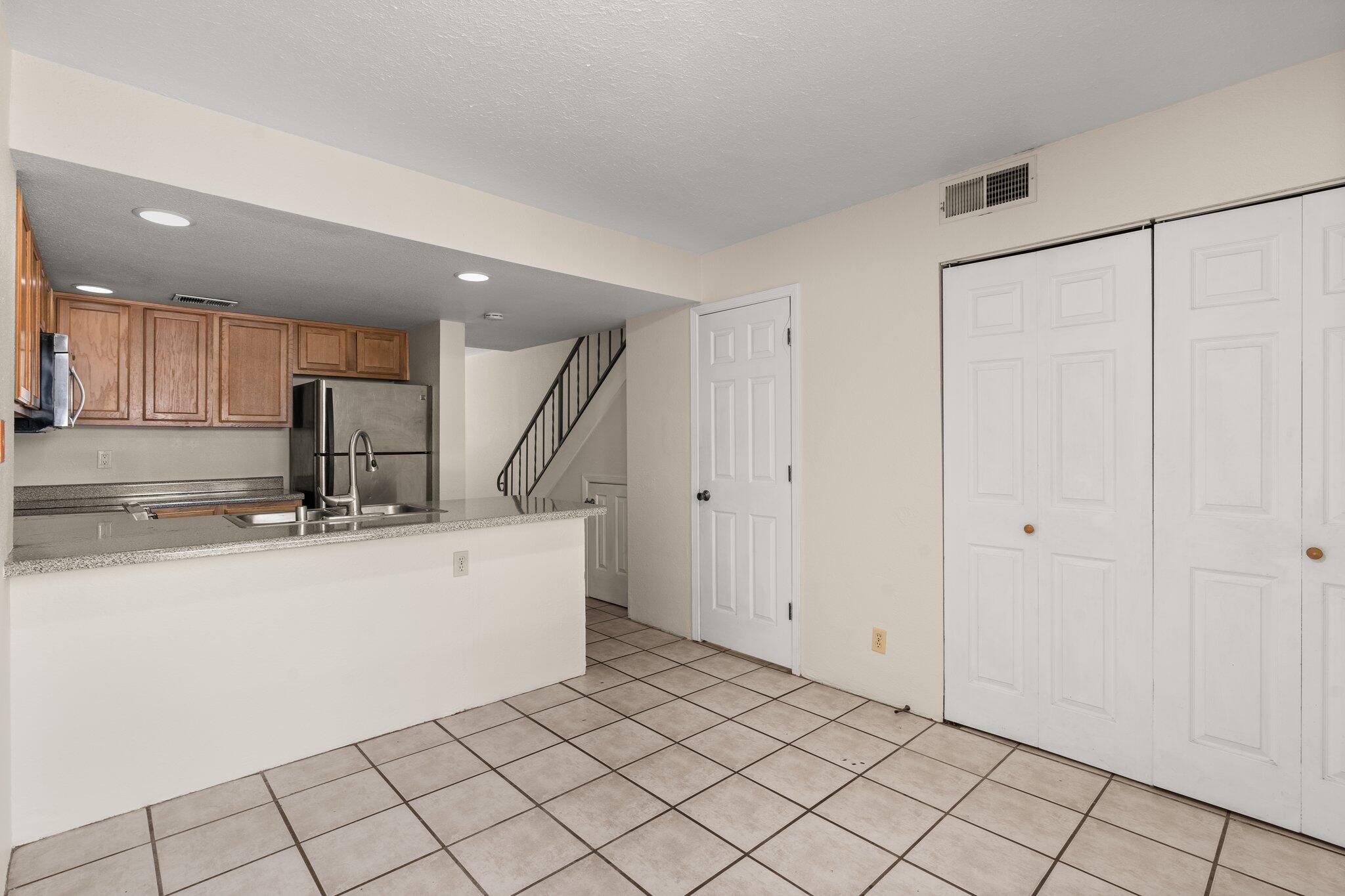 3301 Monroe Street NE Unit: P172