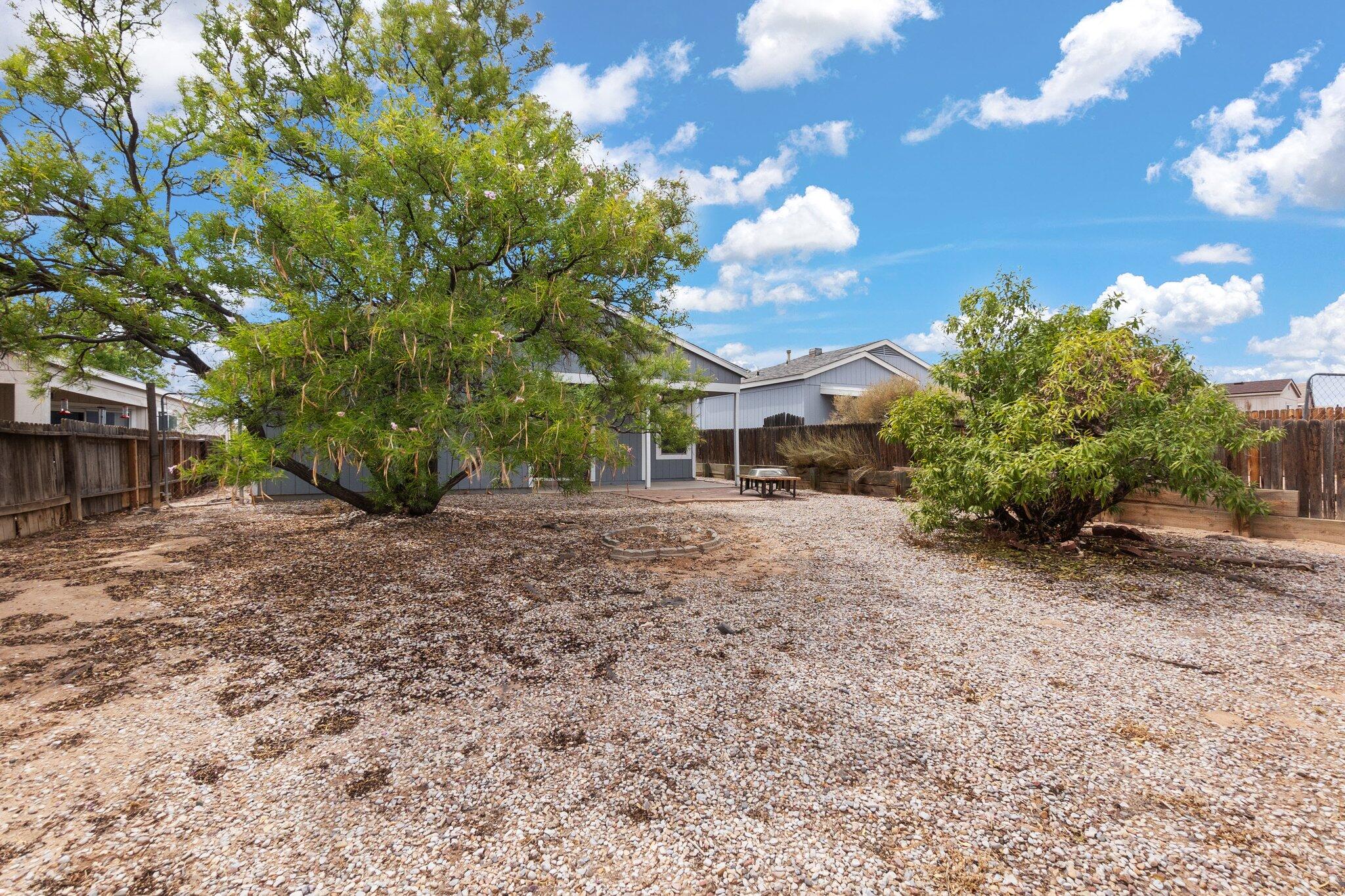 2237 High Desert Circle NE