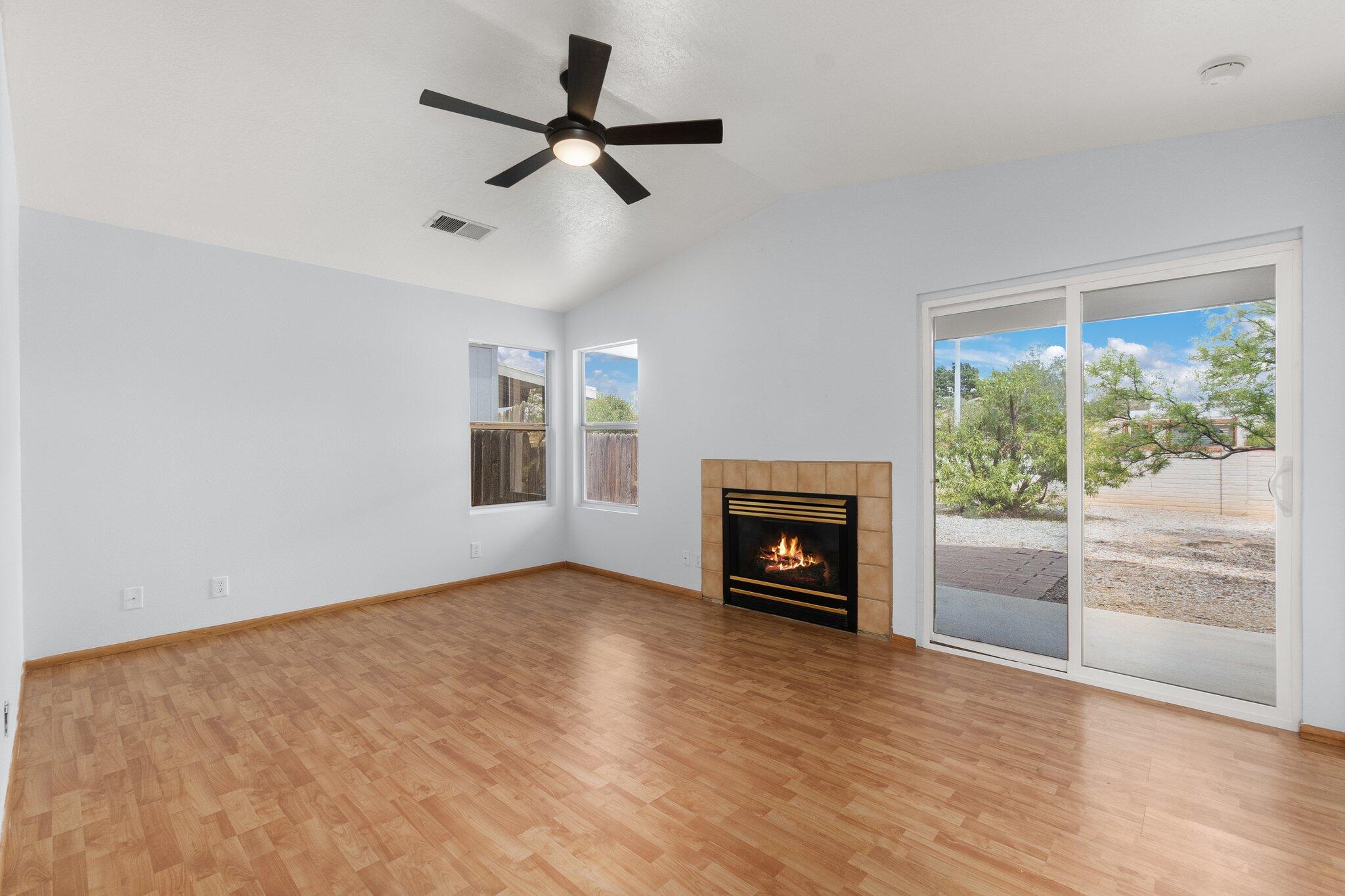2237 High Desert Circle NE