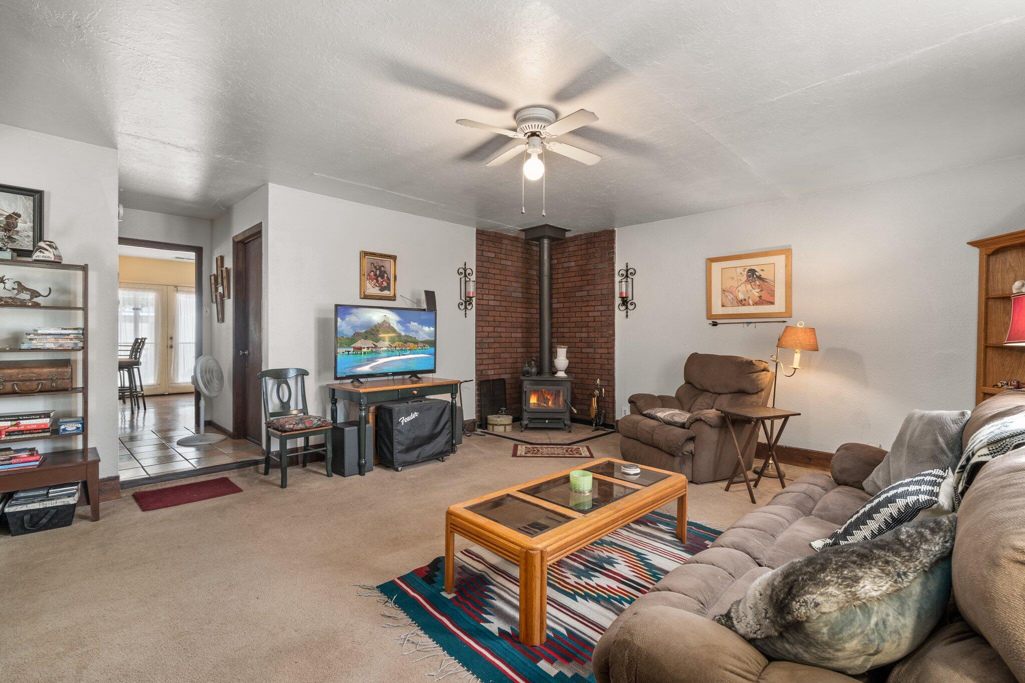 2707 Desert Garden Lane SW
