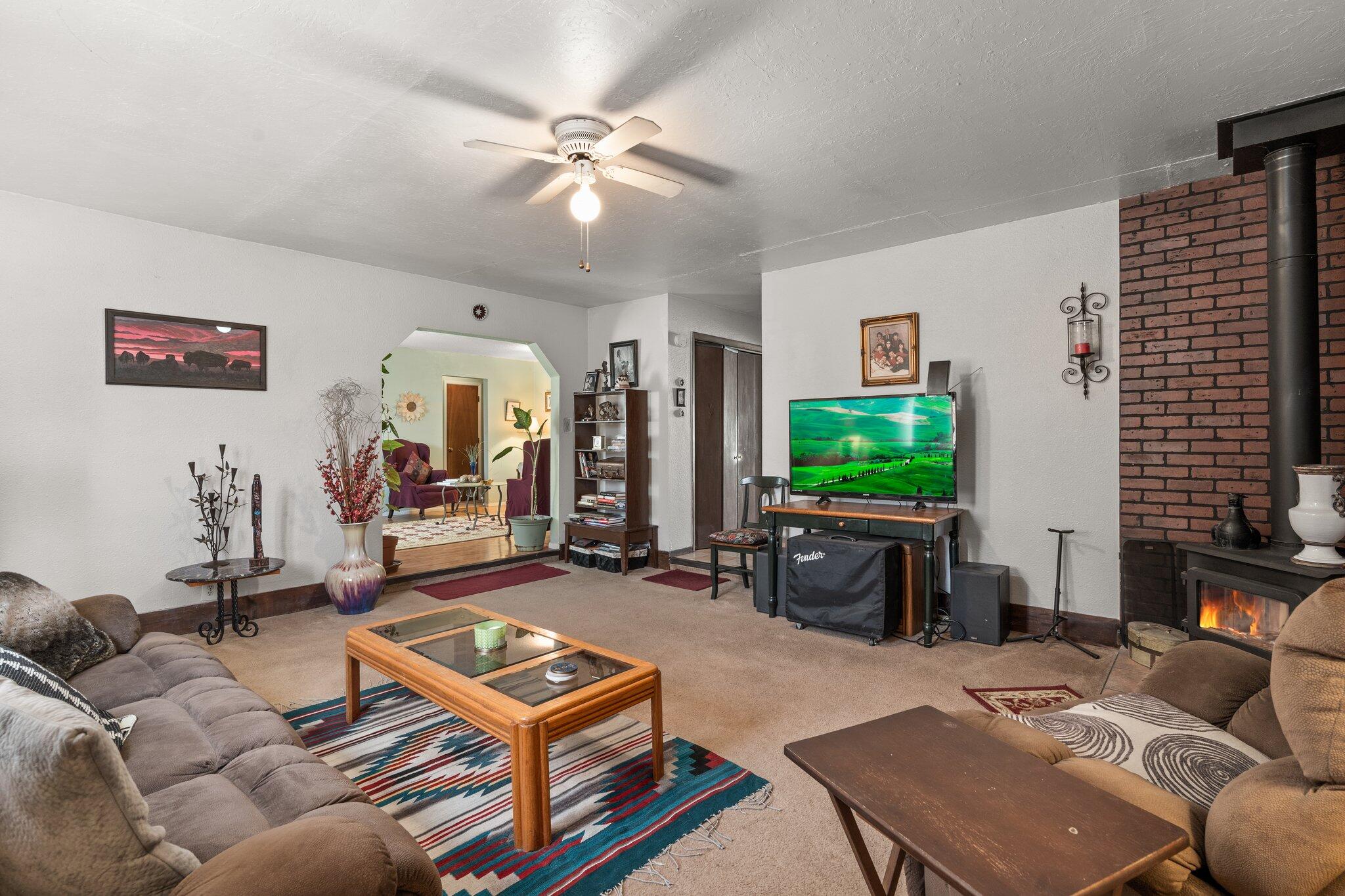 2707 Desert Garden Lane SW