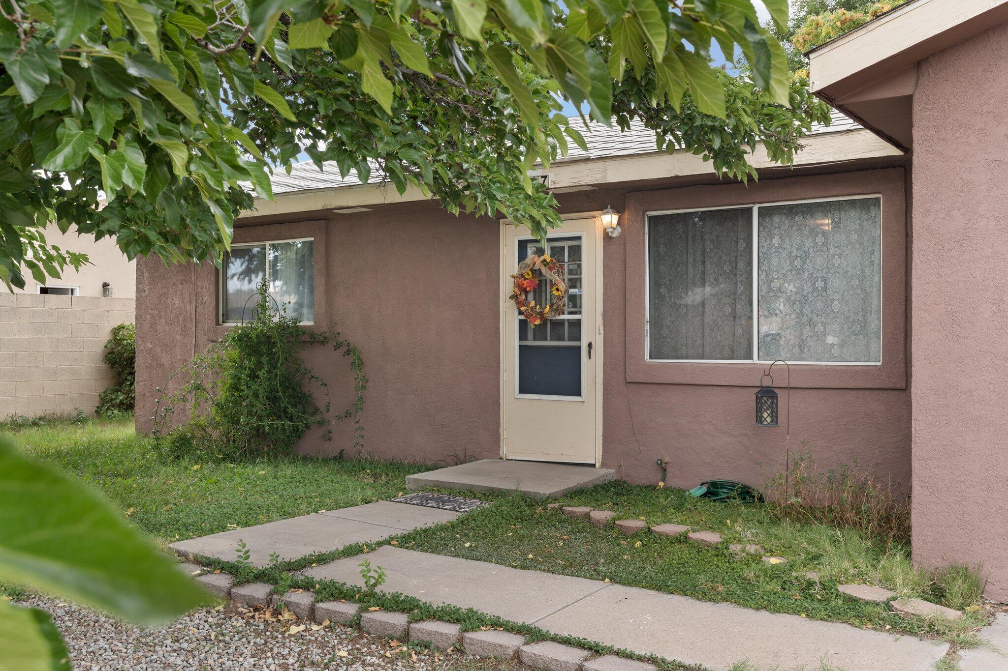 2707 Desert Garden Lane SW