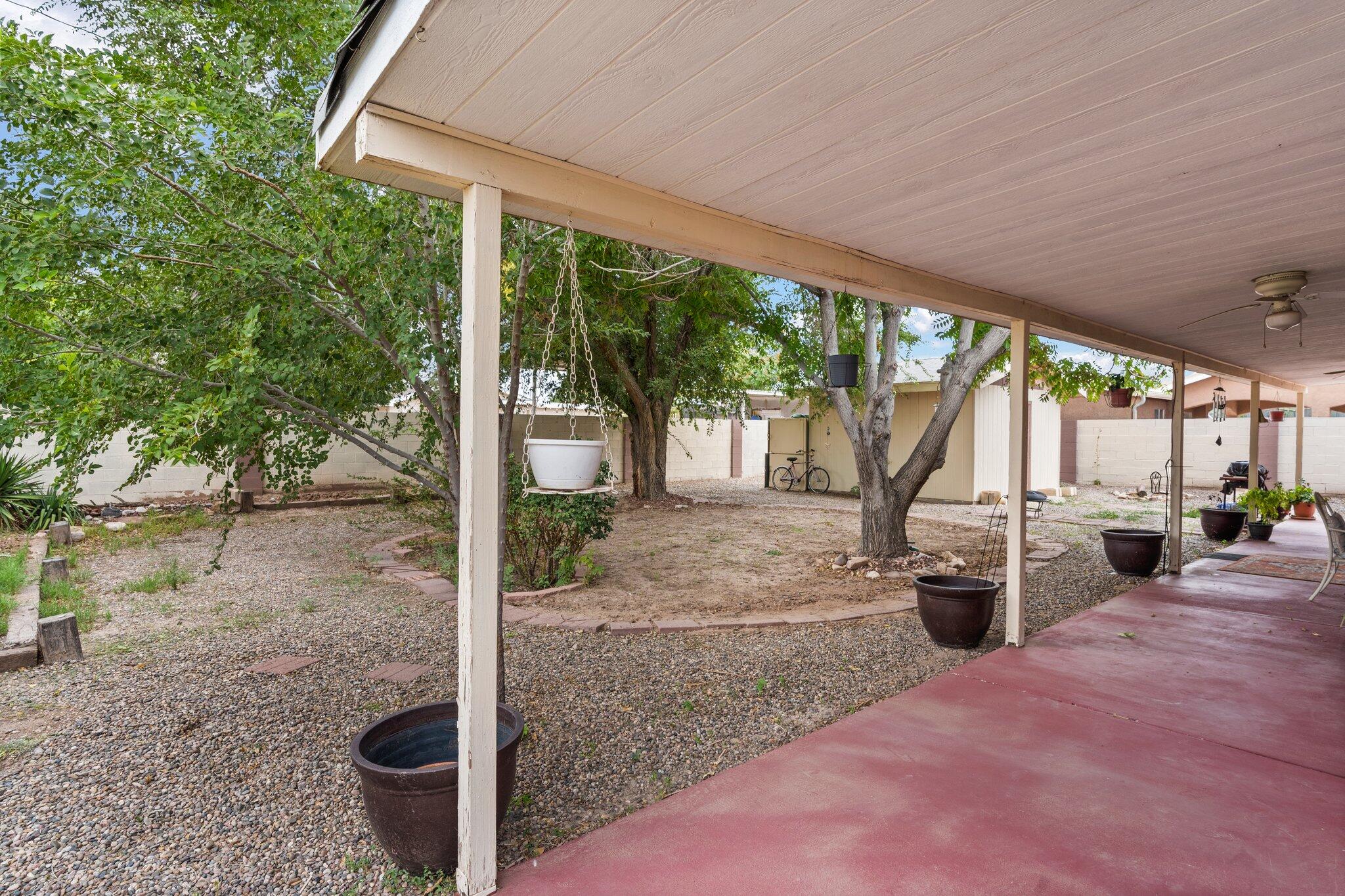 2707 Desert Garden Lane SW