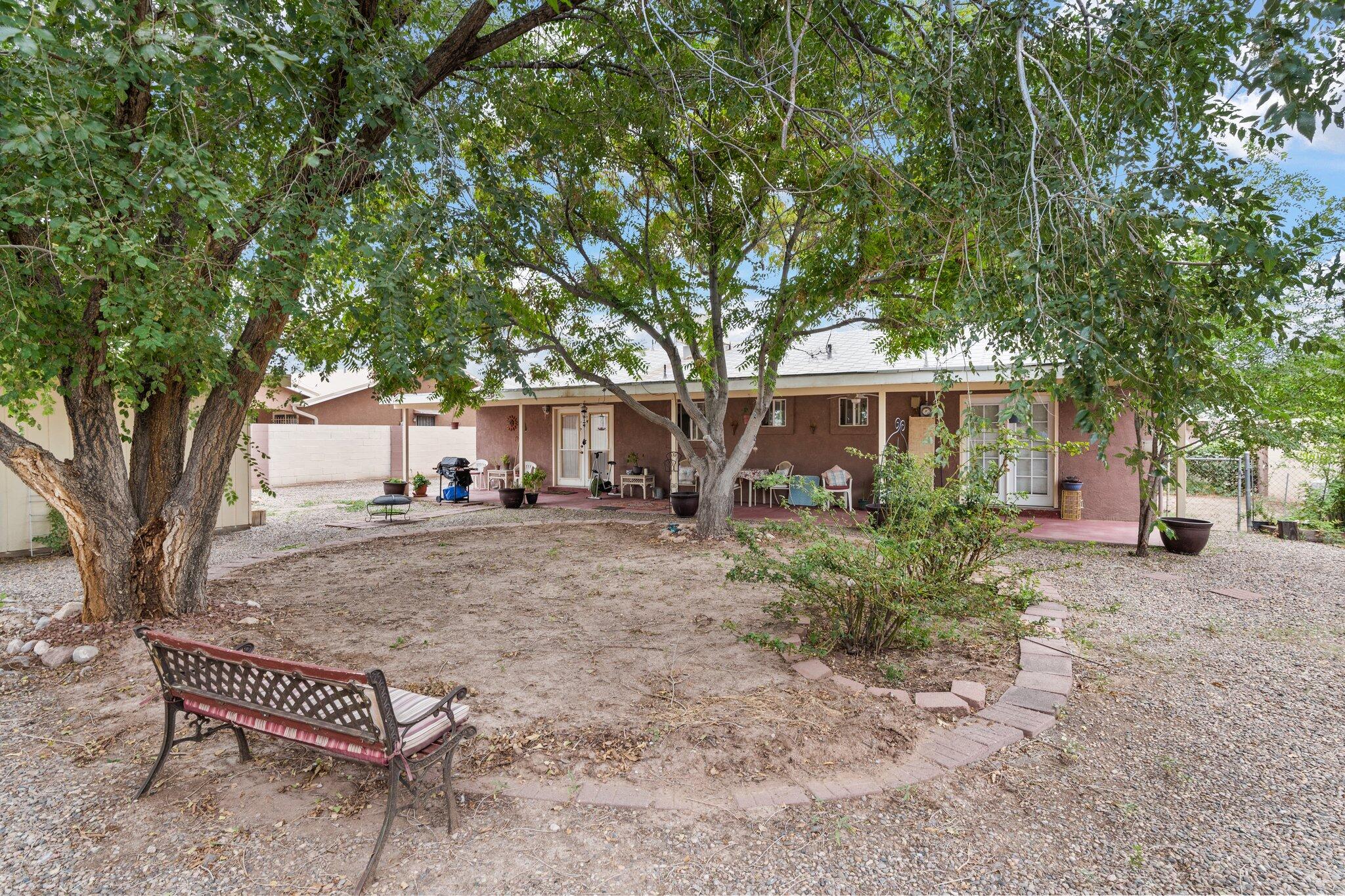 2707 Desert Garden Lane SW