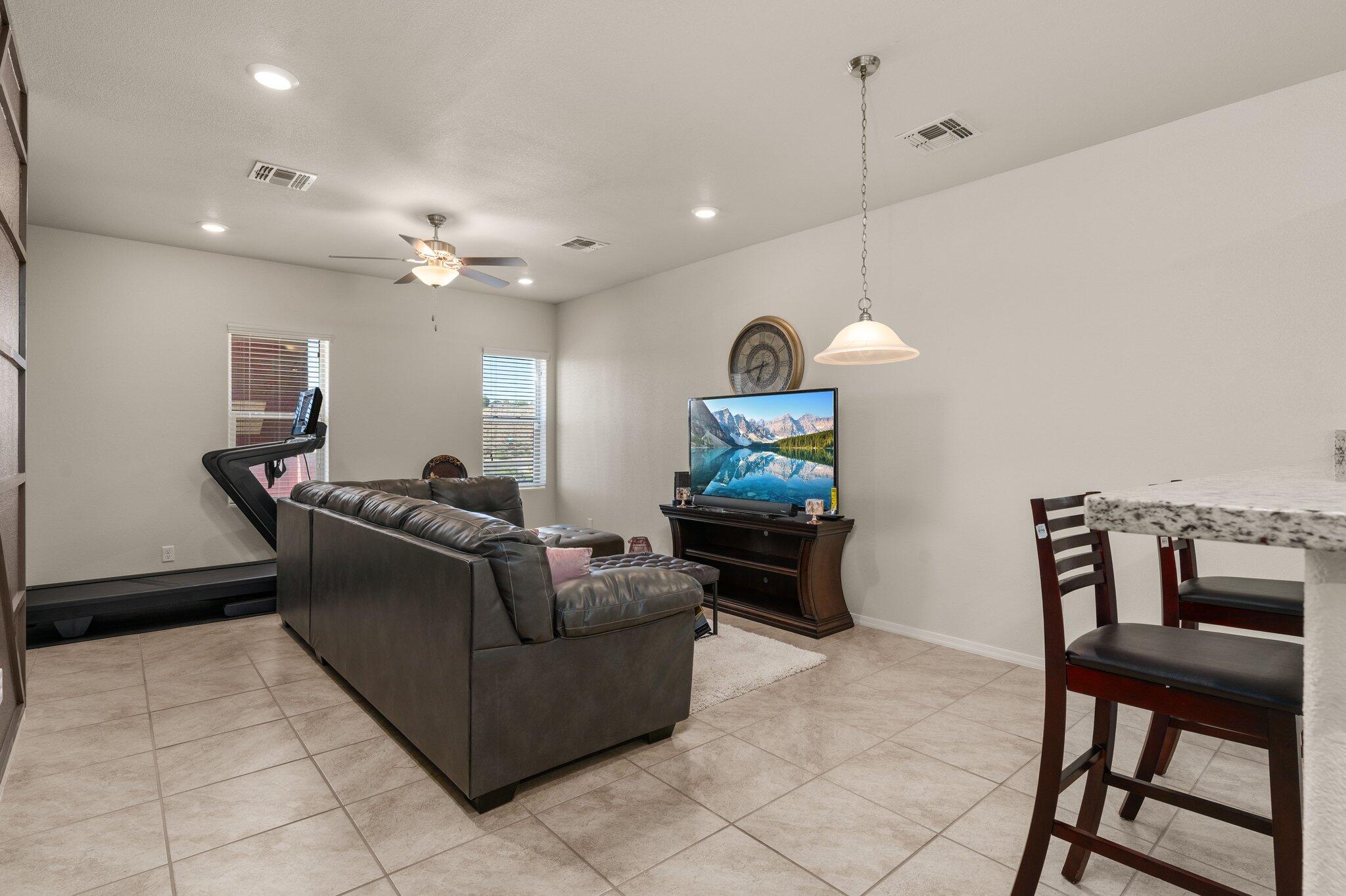 1508 Domino Drive SE
