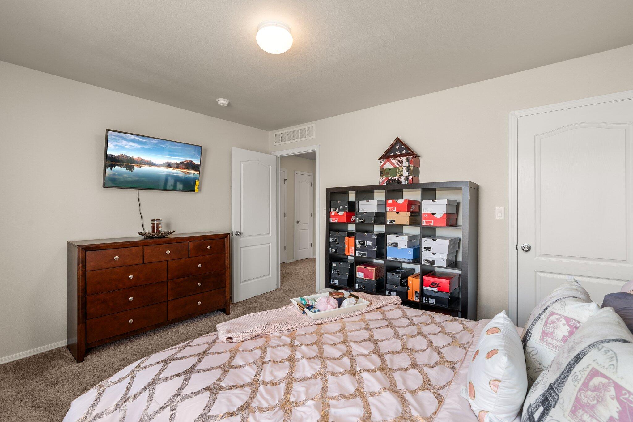 1508 Domino Drive SE
