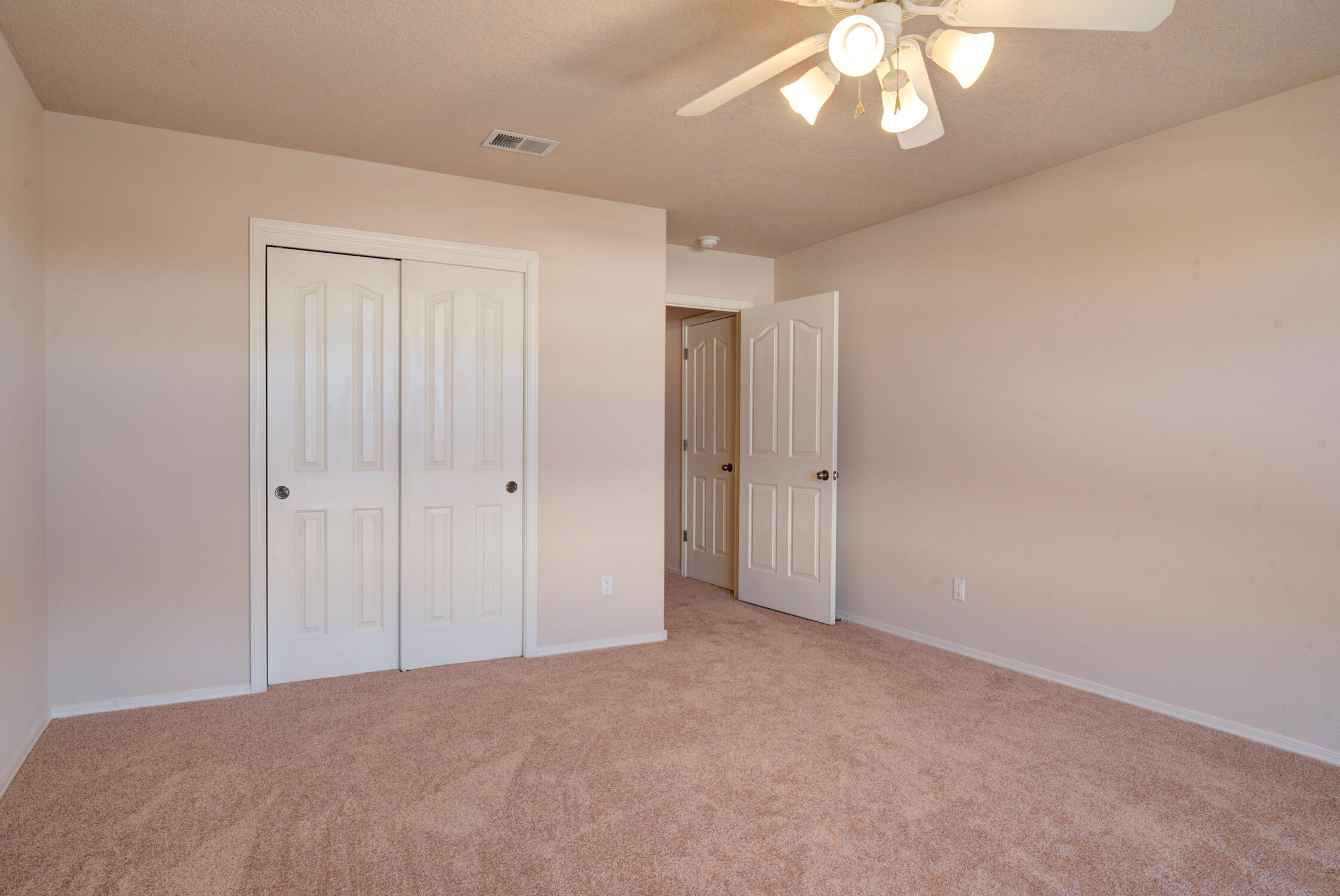 7508 Calle Montana NE